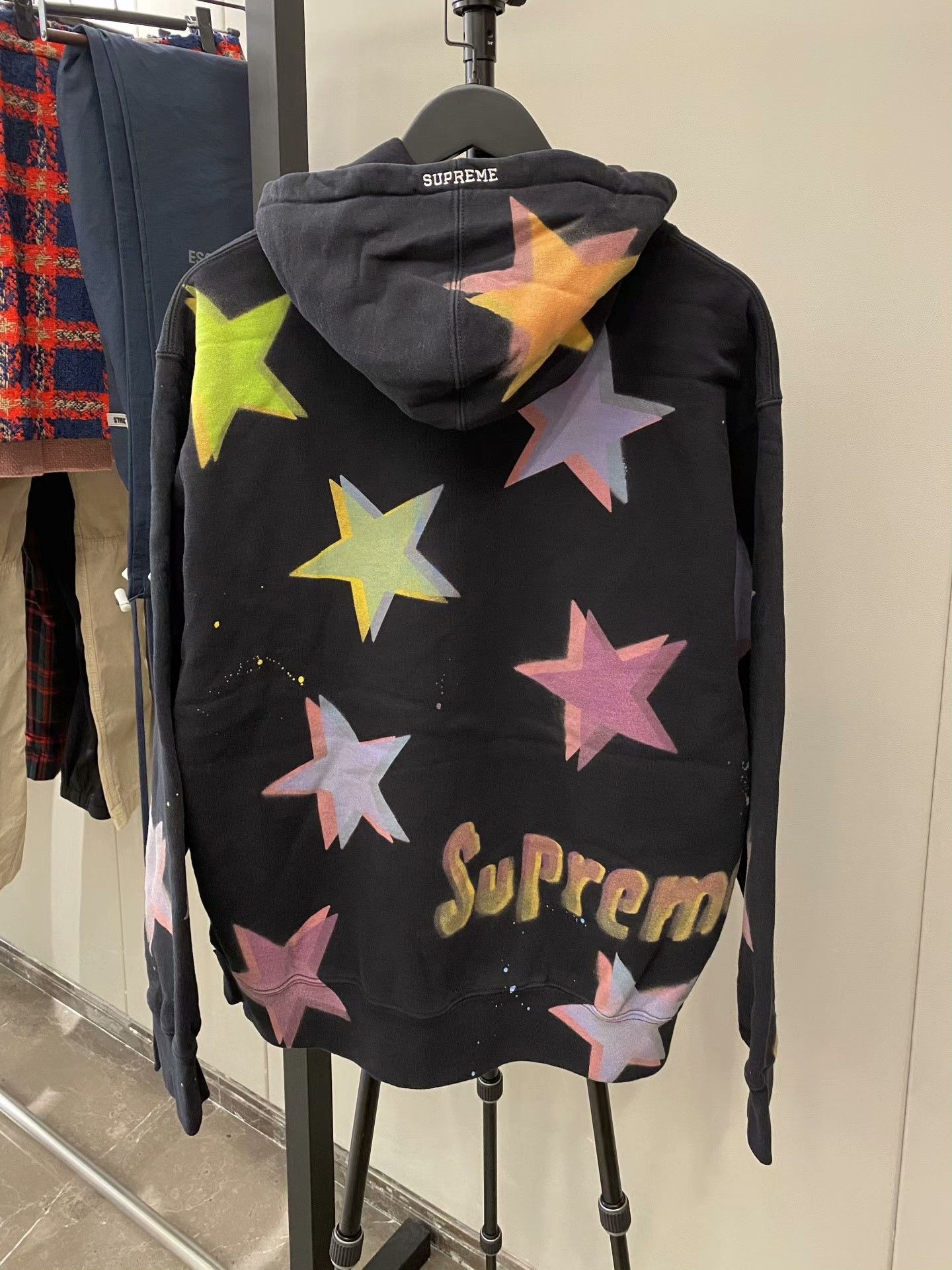 Supreme Supreme Black Hoodie m Men Size US M / EU 48-50 / 2 - 2 Thumbnail