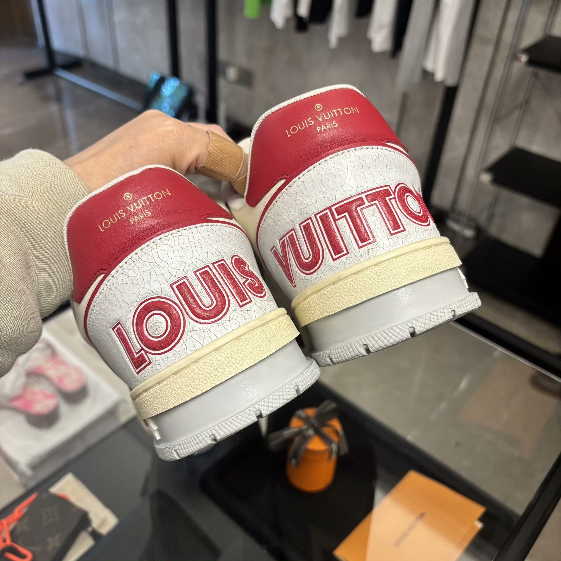 Louis Vuitton Louis Vuitton Training Red Lowtop Sneakers 8.5 Men Size US 8.5 / EU 41-42 - 4 Thumbnail