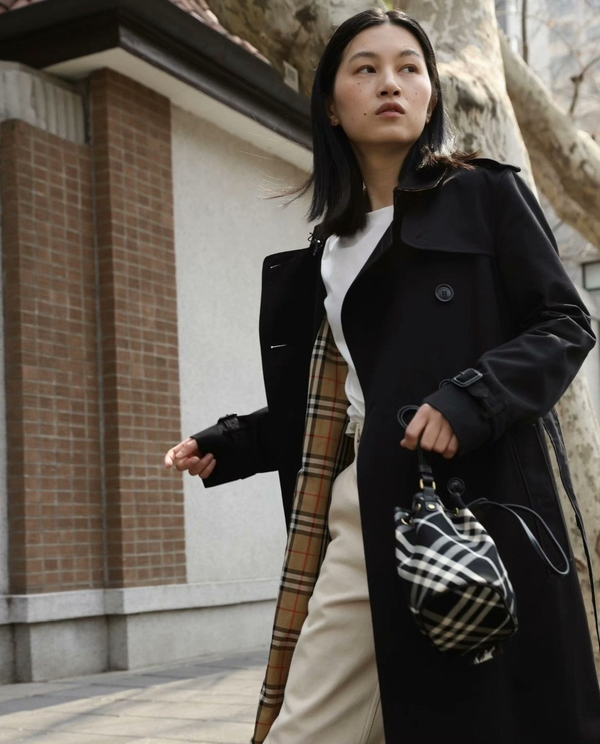 Burberry Burberry Nylon Black Coat S Women Size S / US 4 / IT 40 - 5 Thumbnail