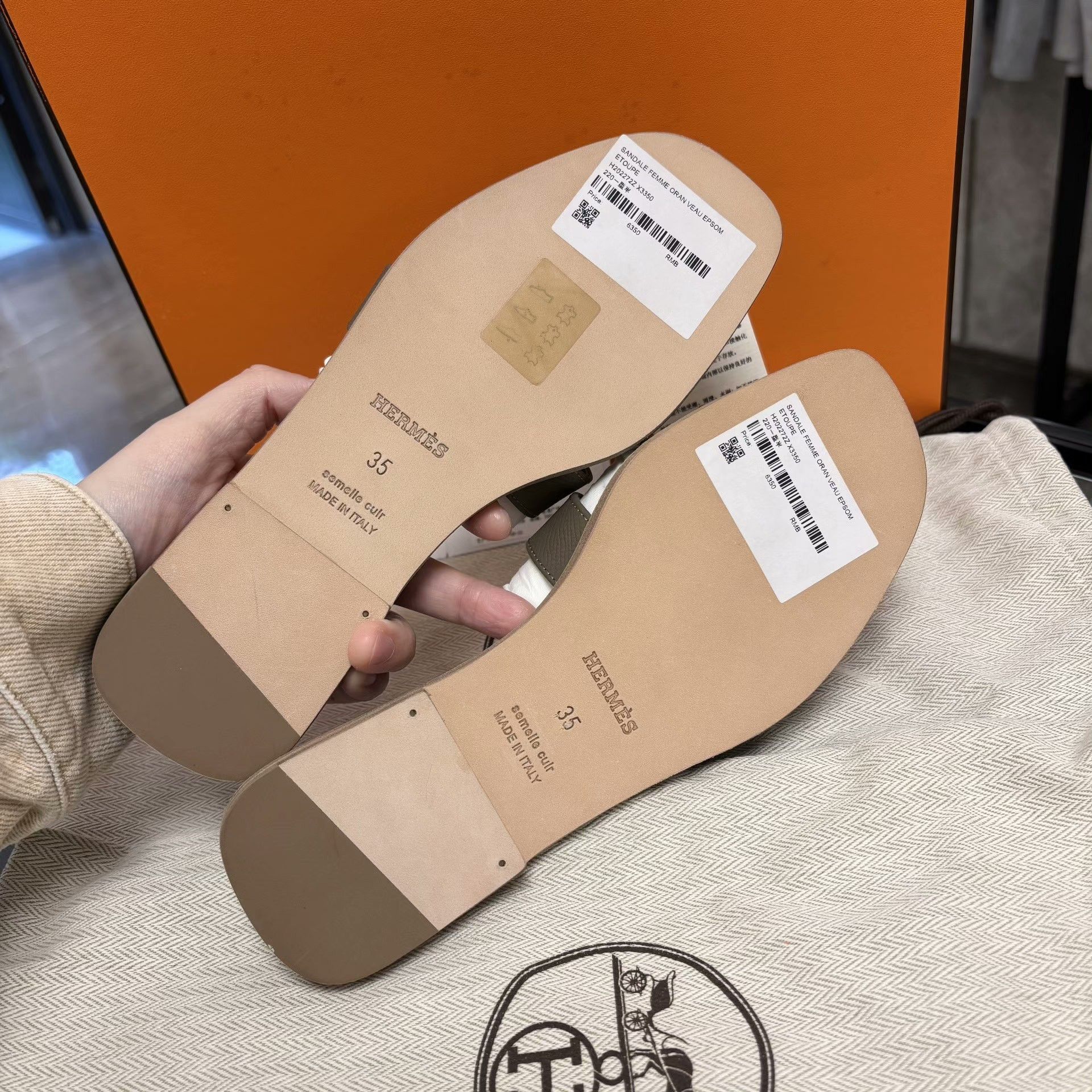 Hermes Hermes Gray Sandals us_5 Women Size US 5 / IT 35 - 5 Thumbnail