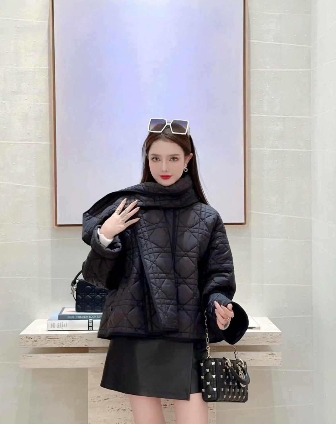 Dior Dior Embroidered Down Jacket S Women Size S / US 4 / IT 40 - 9 Thumbnail