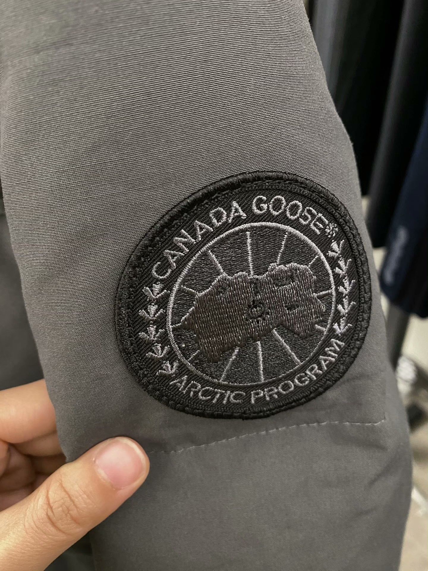 Canada Goose Canada Goose Down Gray Heavy Coat m Men Size US M / EU 48-50 / 2 - 4 Thumbnail