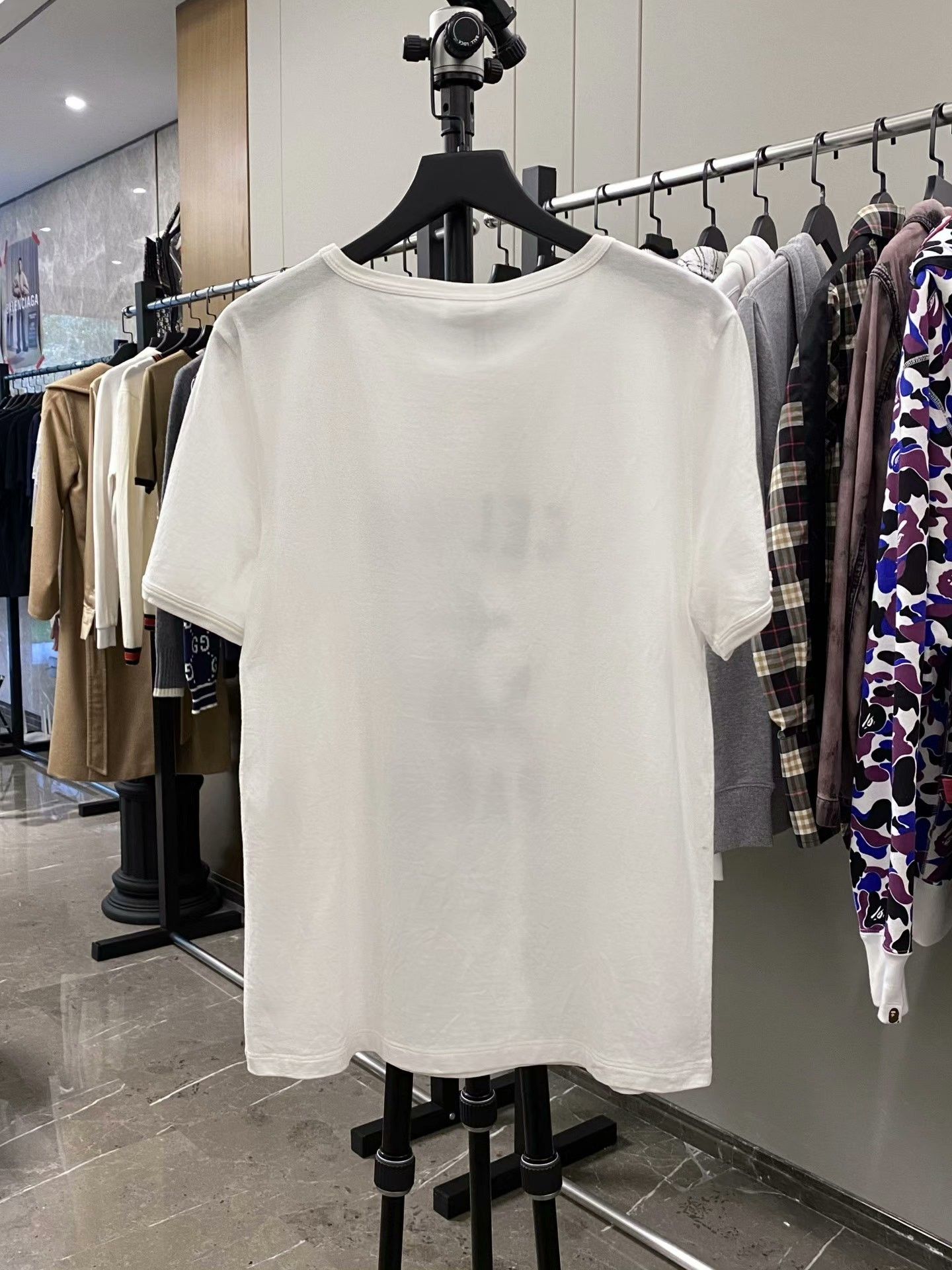 Celine Celine White T-Shirt M Women Size M / US 6-8 / IT 42-44 - 4 Thumbnail