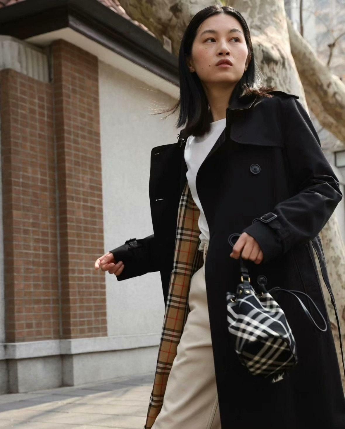 Burberry Burberry Nylon Black Coat S Women Size S / US 4 / IT 40 - 5 Thumbnail