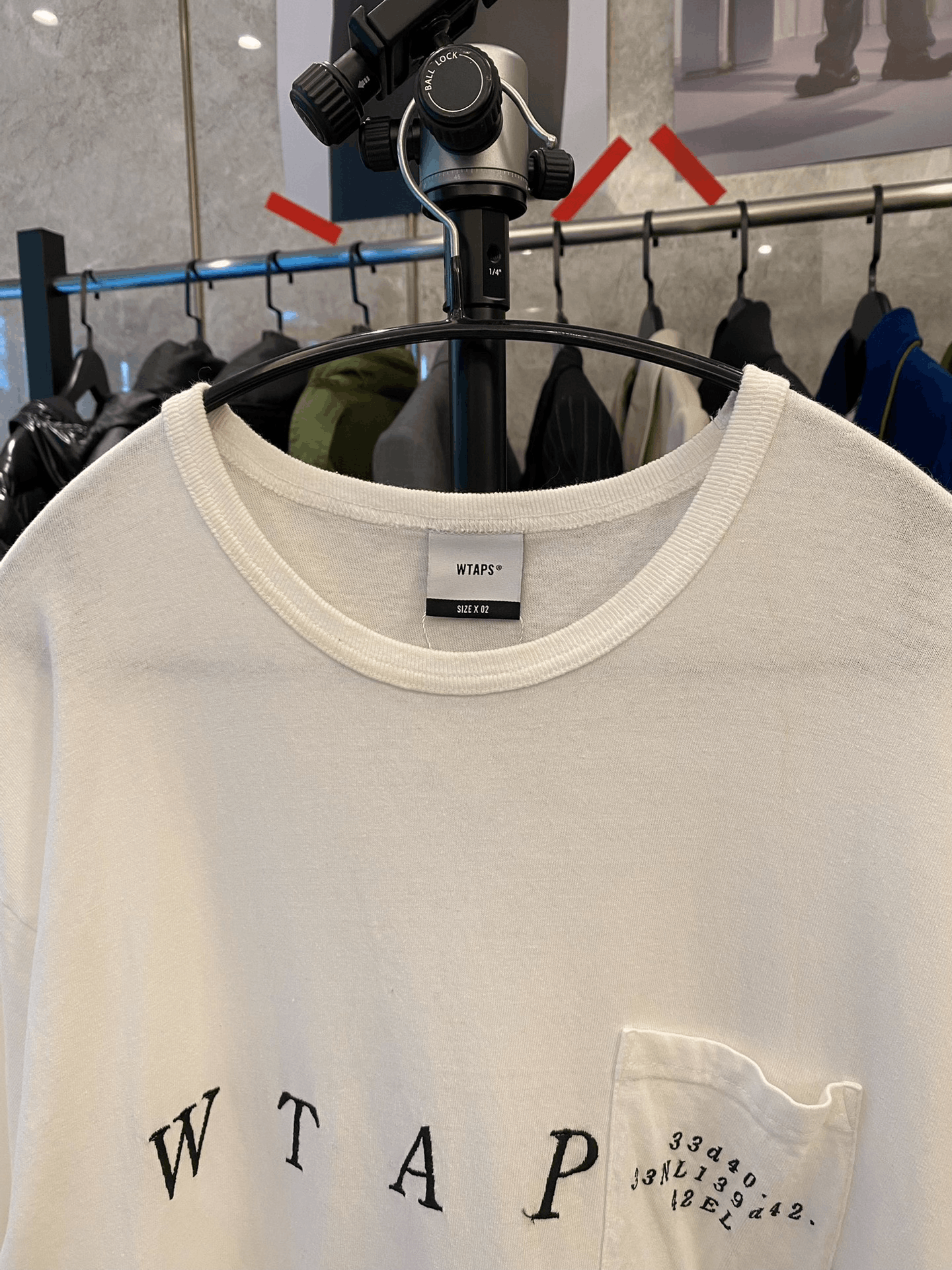Other T-Shirt l Men Size US L / EU 52-54 / 3 - 2 Thumbnail