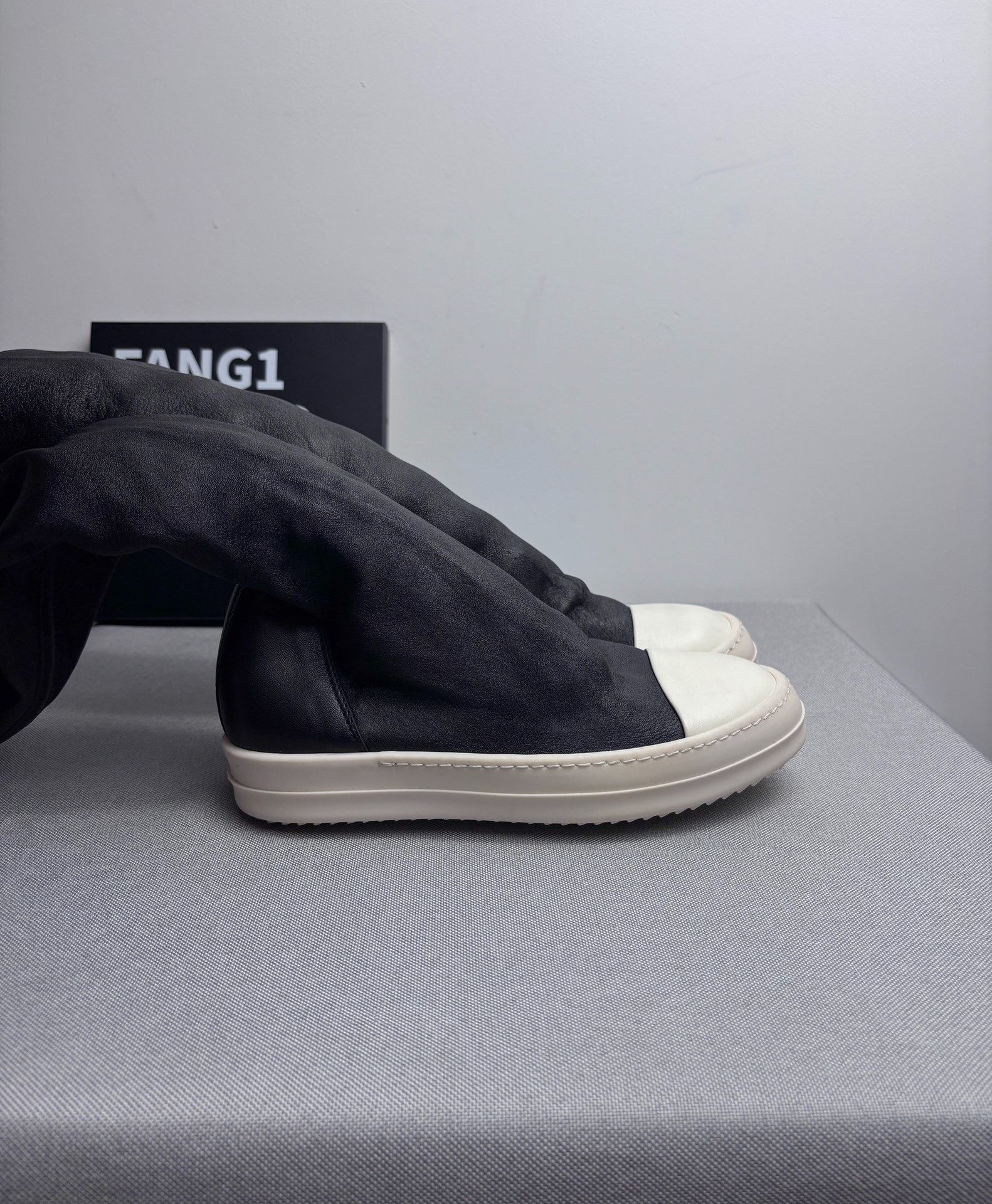 Rick Owens Rick Owens Leather Long Boots us_6 Women Size US 6 / IT 36 - 3 Thumbnail