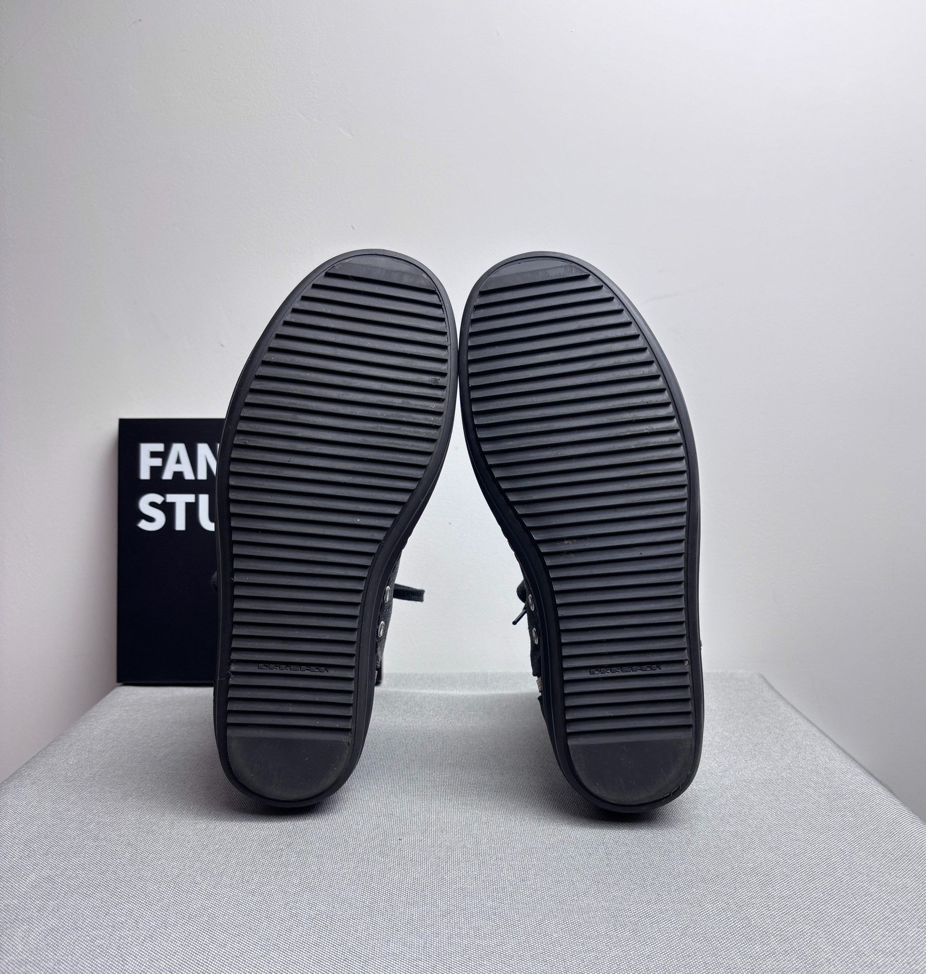 Rick Owens Rick Owens Black Hitop Sneakers 9.5 Men Size US 9.5 / EU 42-43 - 8 Thumbnail