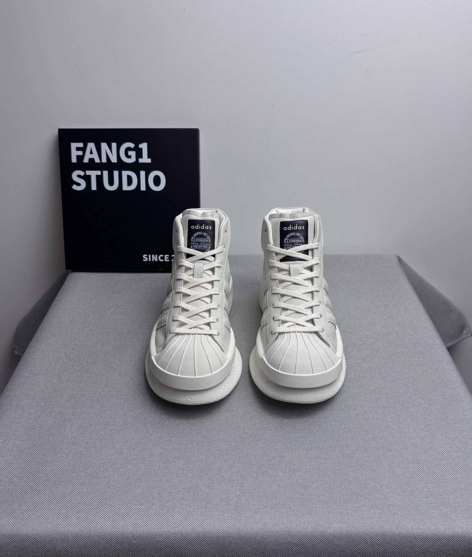 Rick Owens Rick Owens Collab Lowtop Sneakers us_6 Women Size US 6 / IT 36 - 2 Thumbnail