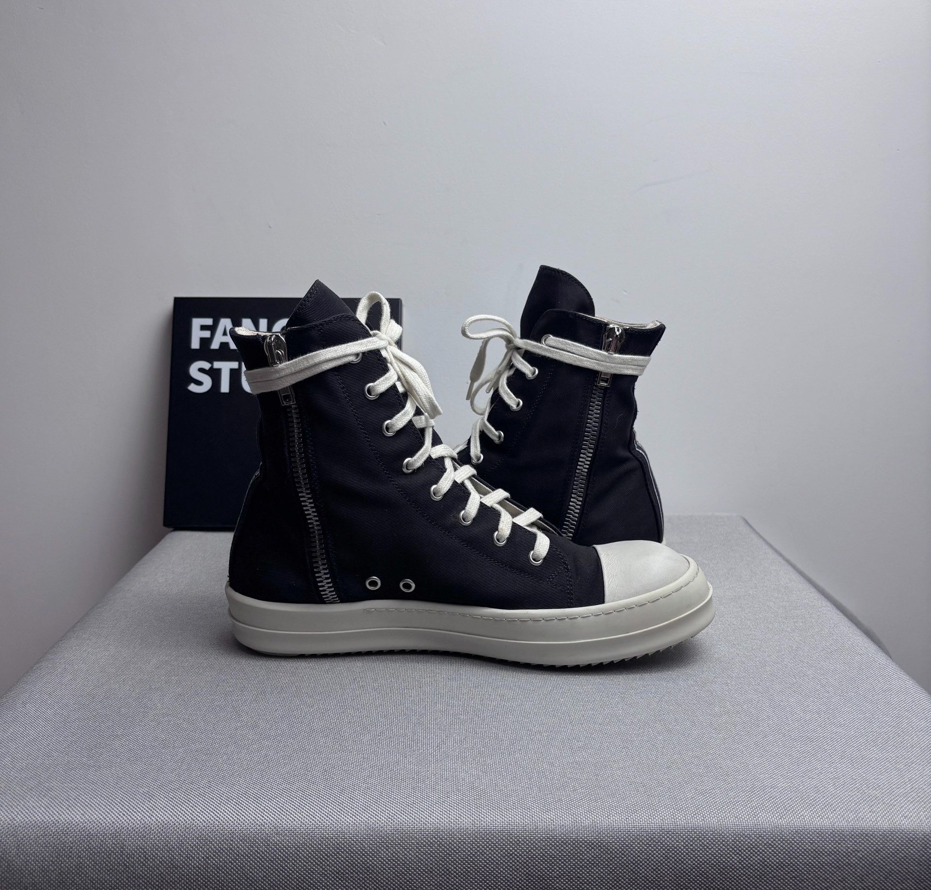 Rick Owens Rick Owens Hitop Sneakers 9 Men Size US 9 / EU 42 - 5 Thumbnail