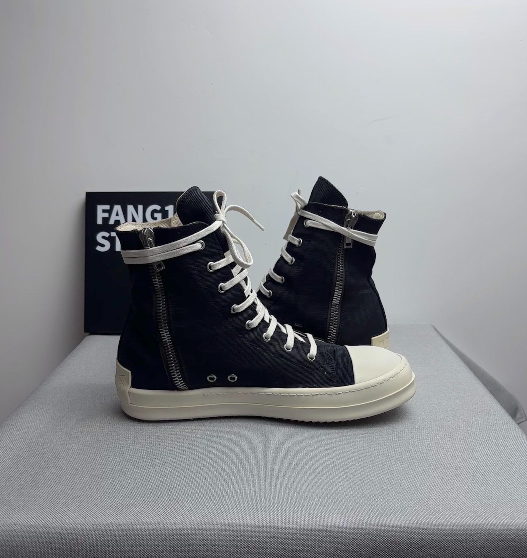 Rick Owens Rick Owens Hitop Sneakers 10 Men Size US 10 / EU 43 - 5 Thumbnail