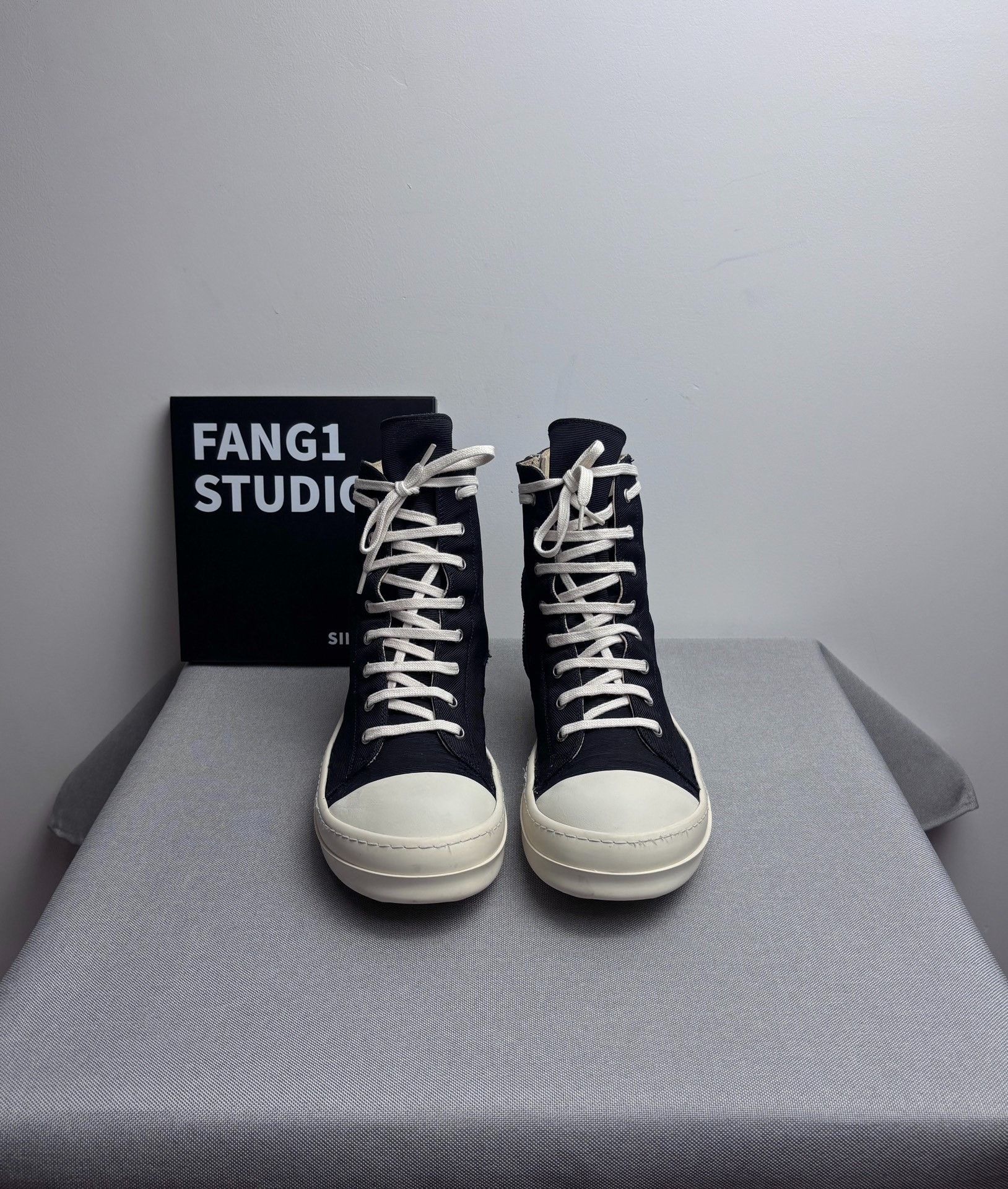 Rick Owens Rick Owens Hitop Sneakers 10 Men Size US 10 / EU 43 - 2 Thumbnail