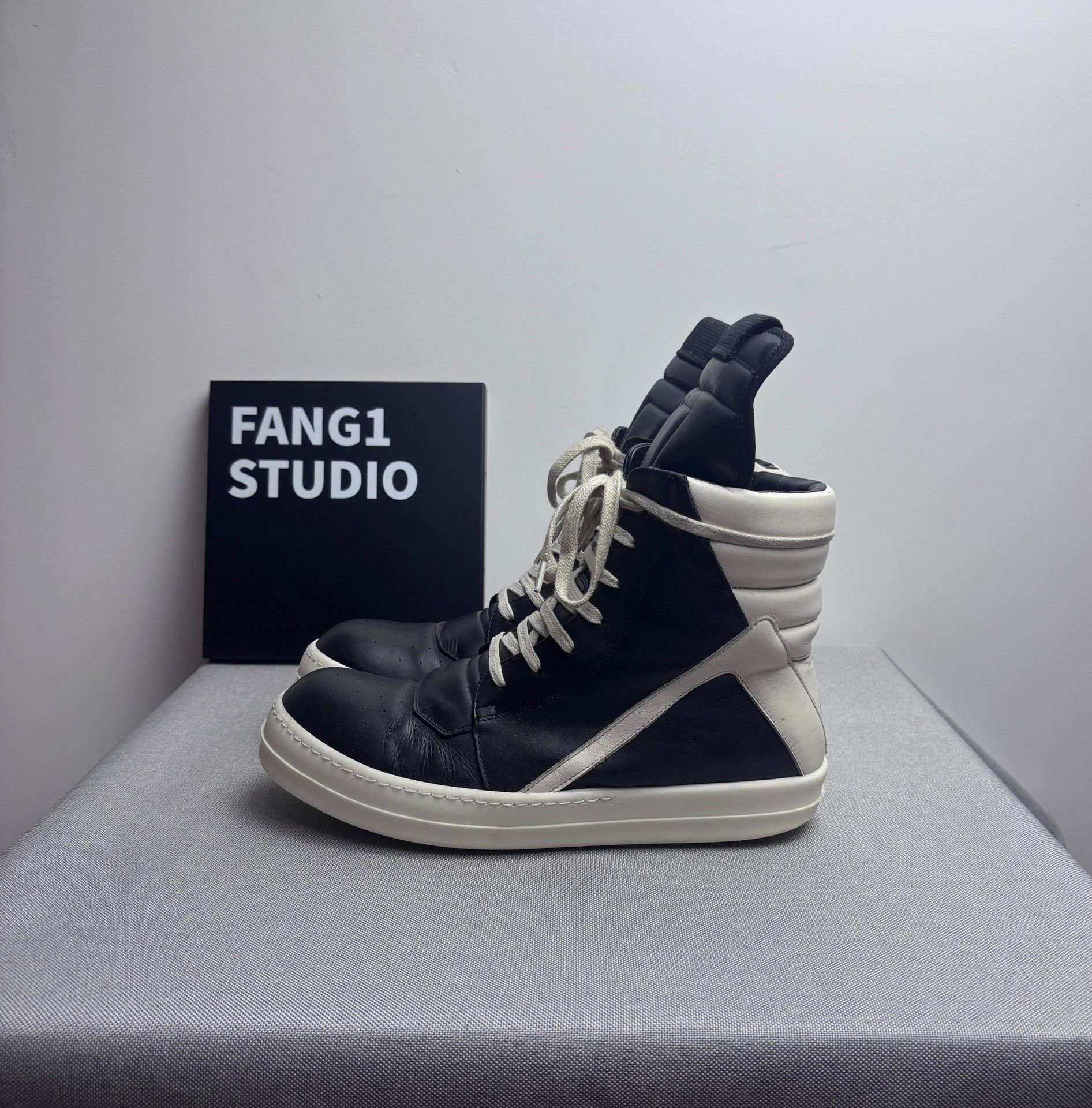 Rick Owens Rick Owens Leather Black Hitop Sneakers 9 Men Size US 9 / EU 42 - 4 Thumbnail
