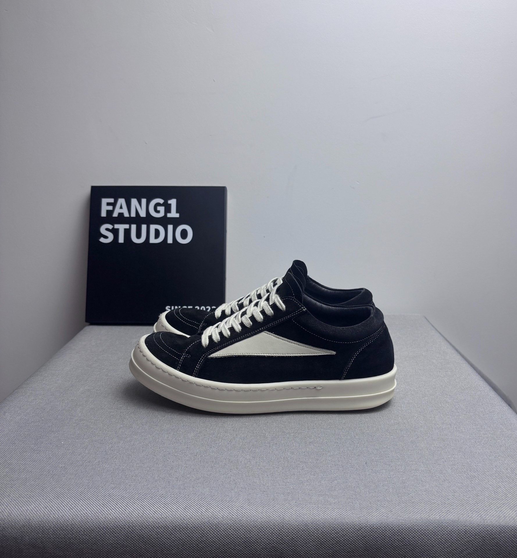 Rick Owens Rick Owens Suede Black Lowtop Sneakers us_8-5 Women Size US 8.5 / IT 38.5 - 4 Thumbnail
