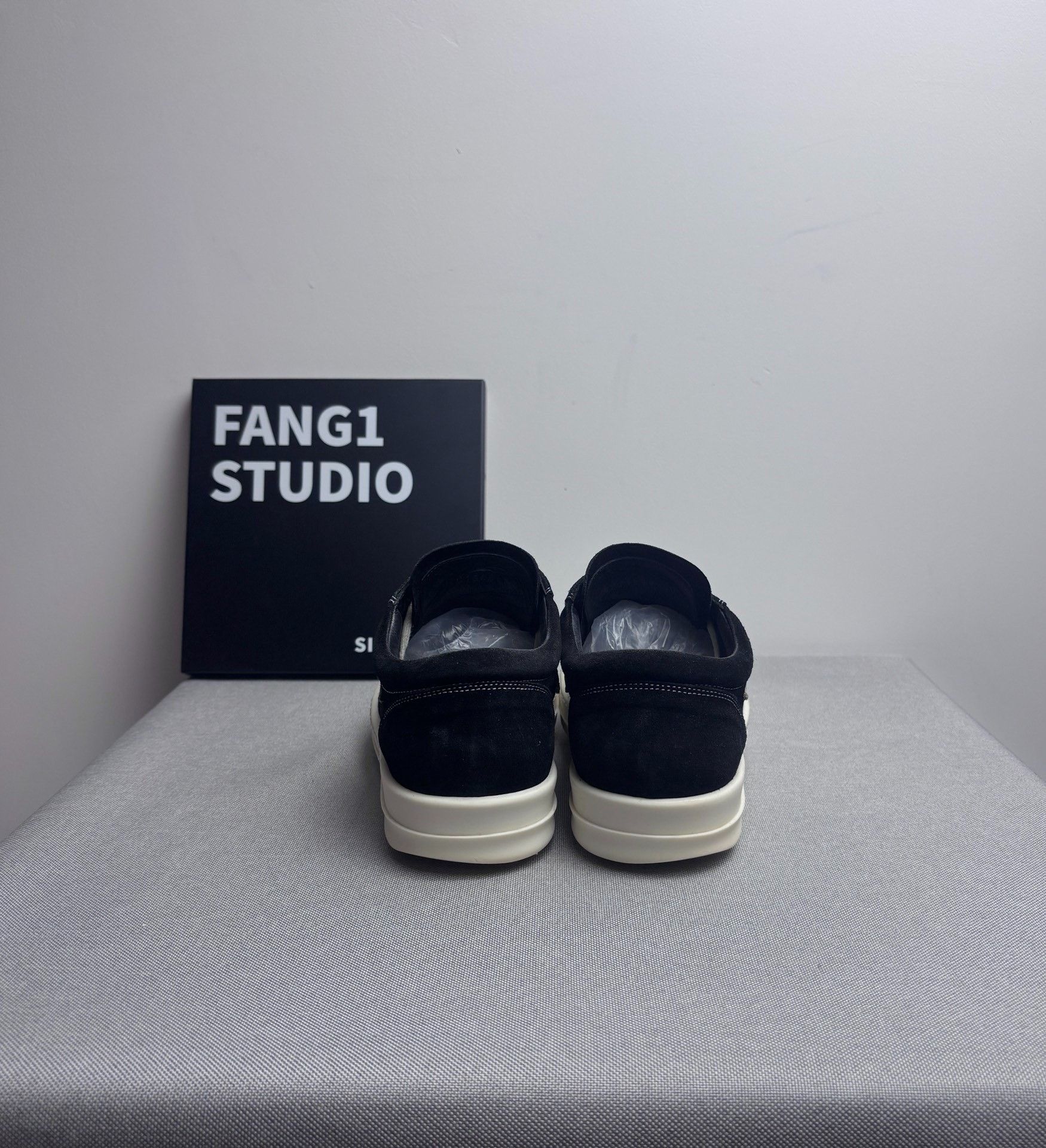 Rick Owens Rick Owens Suede Black Lowtop Sneakers us_8-5 Women Size US 8.5 / IT 38.5 - 7 Thumbnail