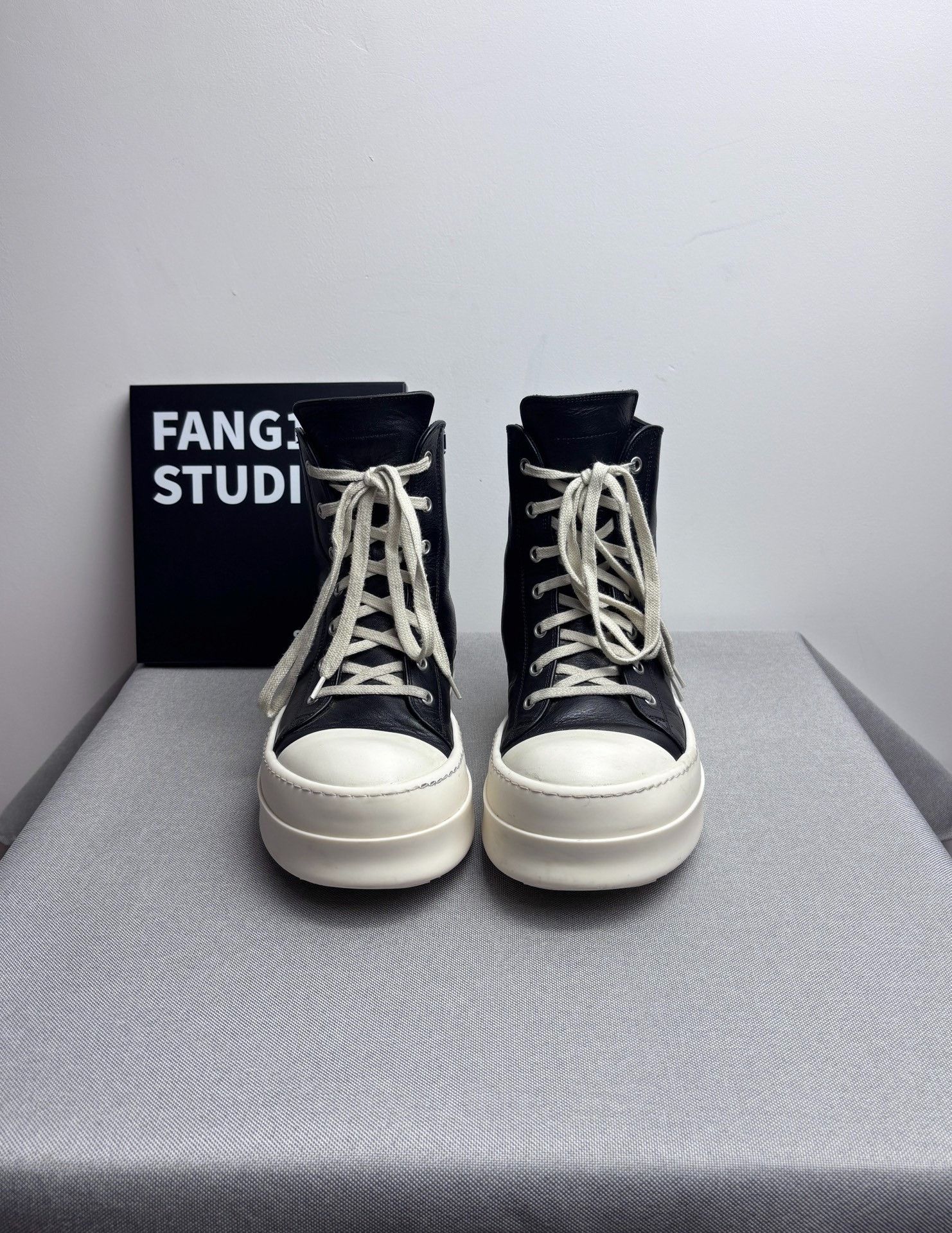 Rick Owens Rick Owens Hitop Sneakers us_7-5 Women Size US 7.5 / IT 37.5 - 2 Thumbnail