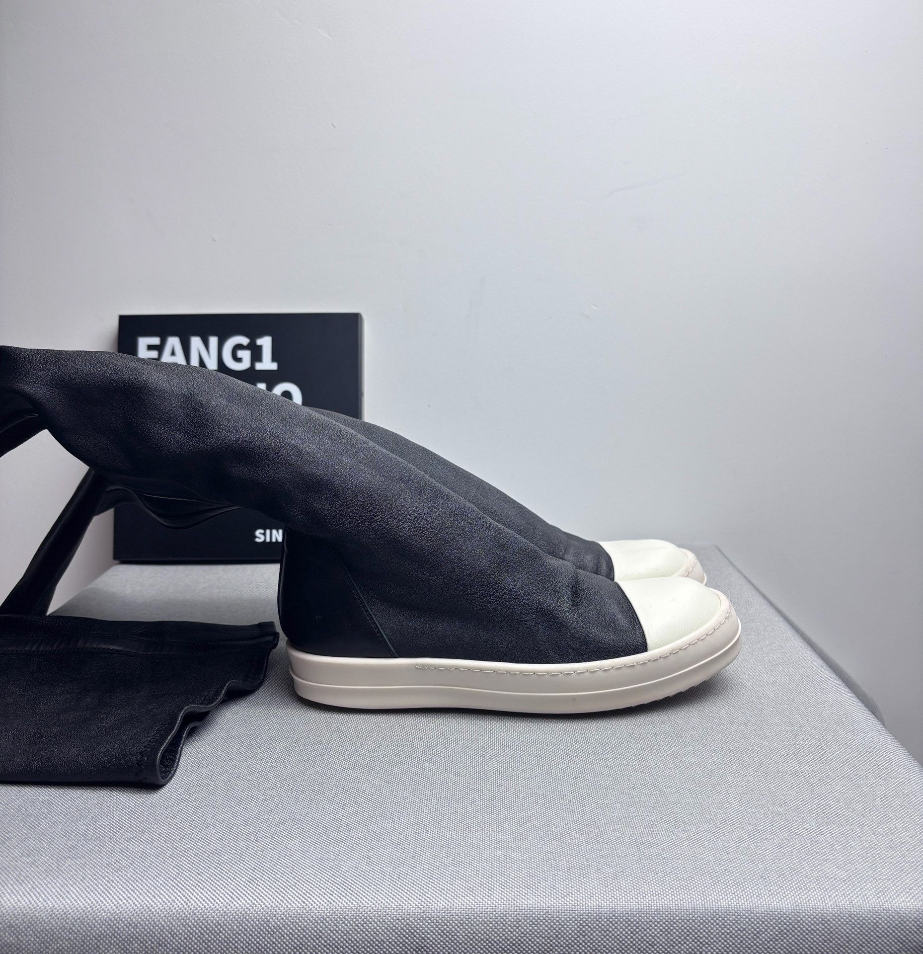 Rick Owens Rick Owens Leather Long Boots us_6 Women Size US 6 / IT 36 - 3 Thumbnail