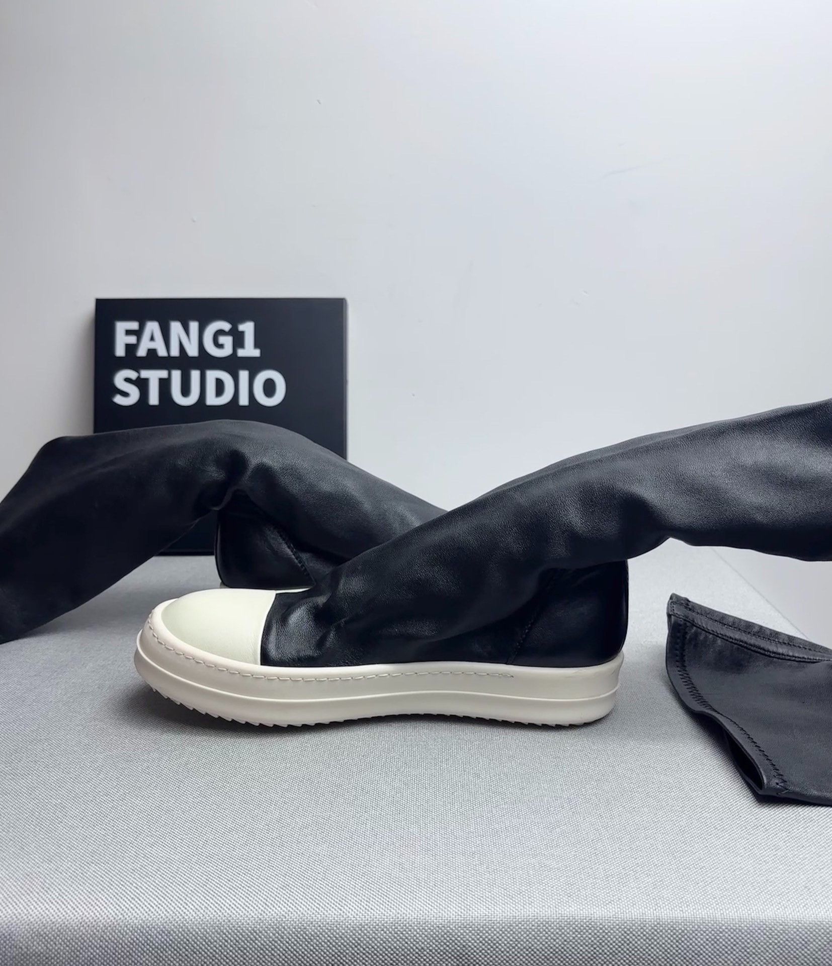 Rick Owens Rick Owens Leather Long Black Boots us_6 Women Size US 6 / IT 36 - 7 Thumbnail