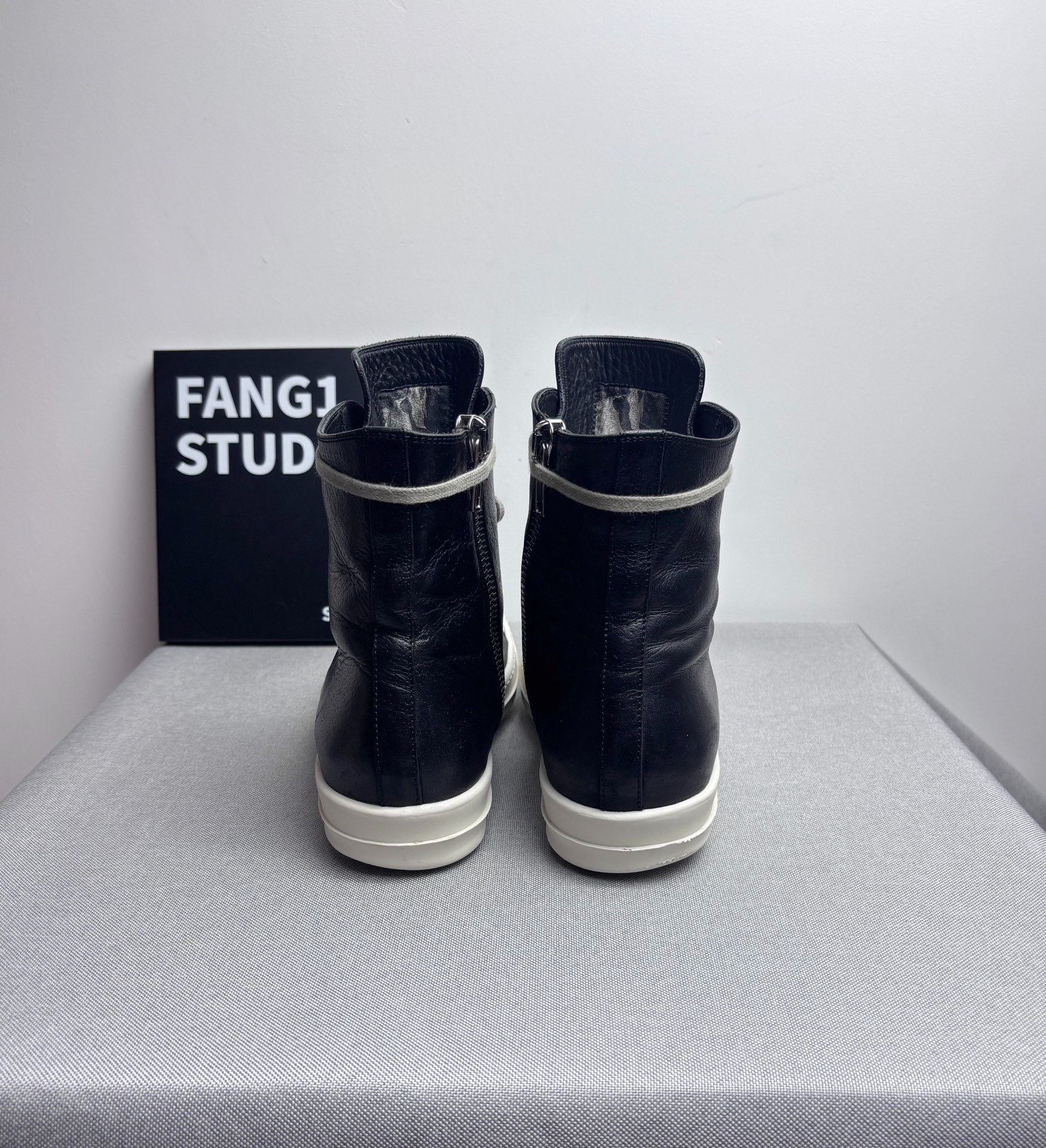Rick Owens Rick Owens Leather Hitop Sneakers 41 Men Size US 8 / EU 41 - 7 Thumbnail
