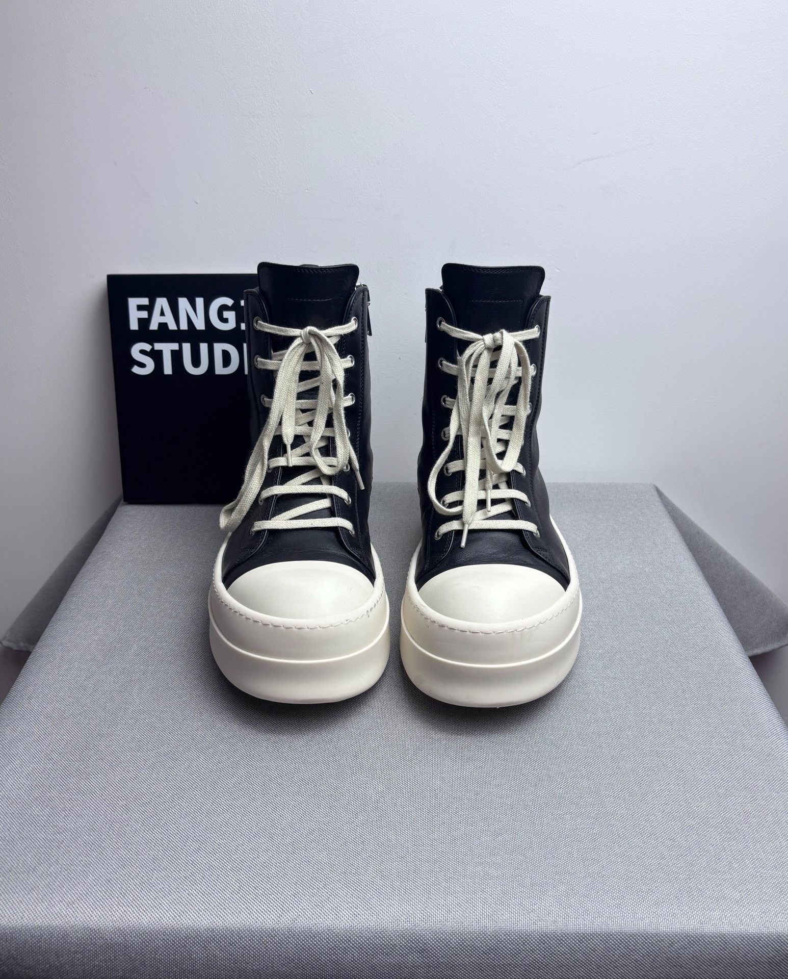 Rick Owens Rick Owens Leather Hitop Sneakers 10 Men Size US 10 / EU 43 - 2 Thumbnail