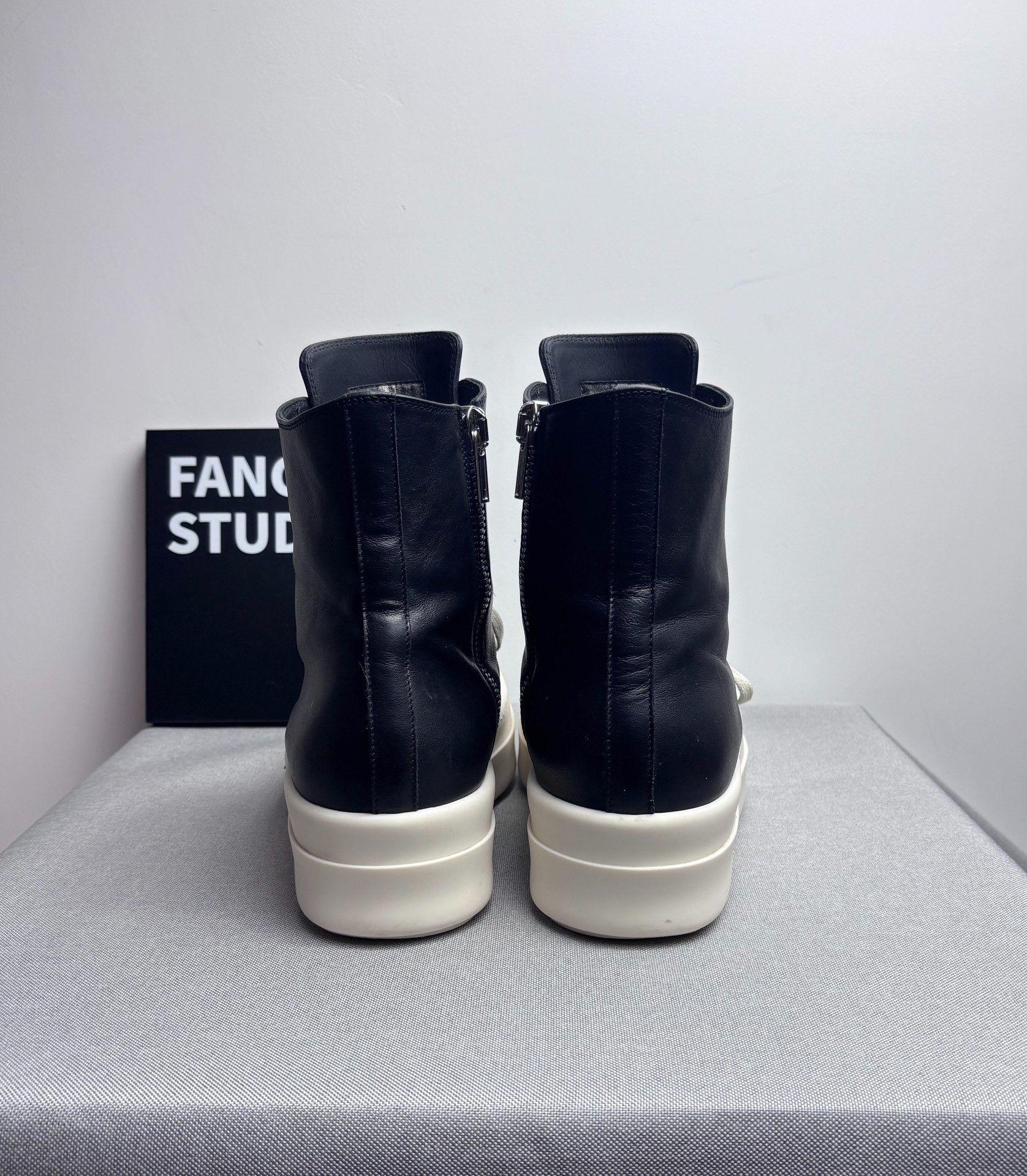 Rick Owens Rick Owens Leather Hitop Sneakers 10 Men Size US 10 / EU 43 - 7 Thumbnail