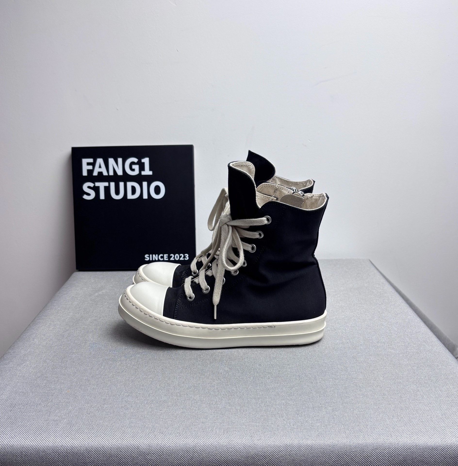 Rick Owens Rick Owens Hitop Sneakers us_6 Women Size US 6 / IT 36 - 4 Thumbnail