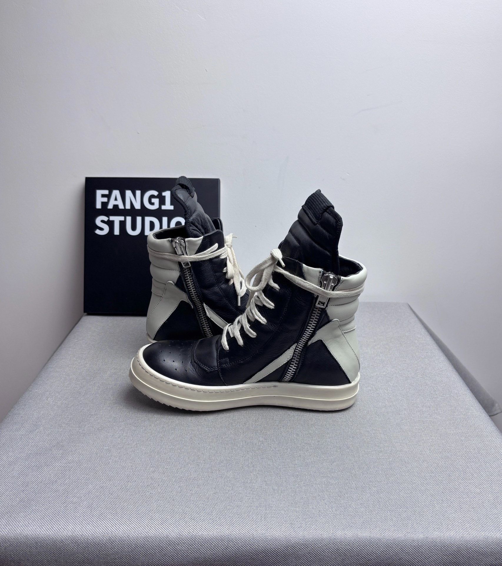 Rick Owens Rick Owens Leather Black Hitop Sneakers us_5 Women Size US 5 / IT 35 - 6 Thumbnail