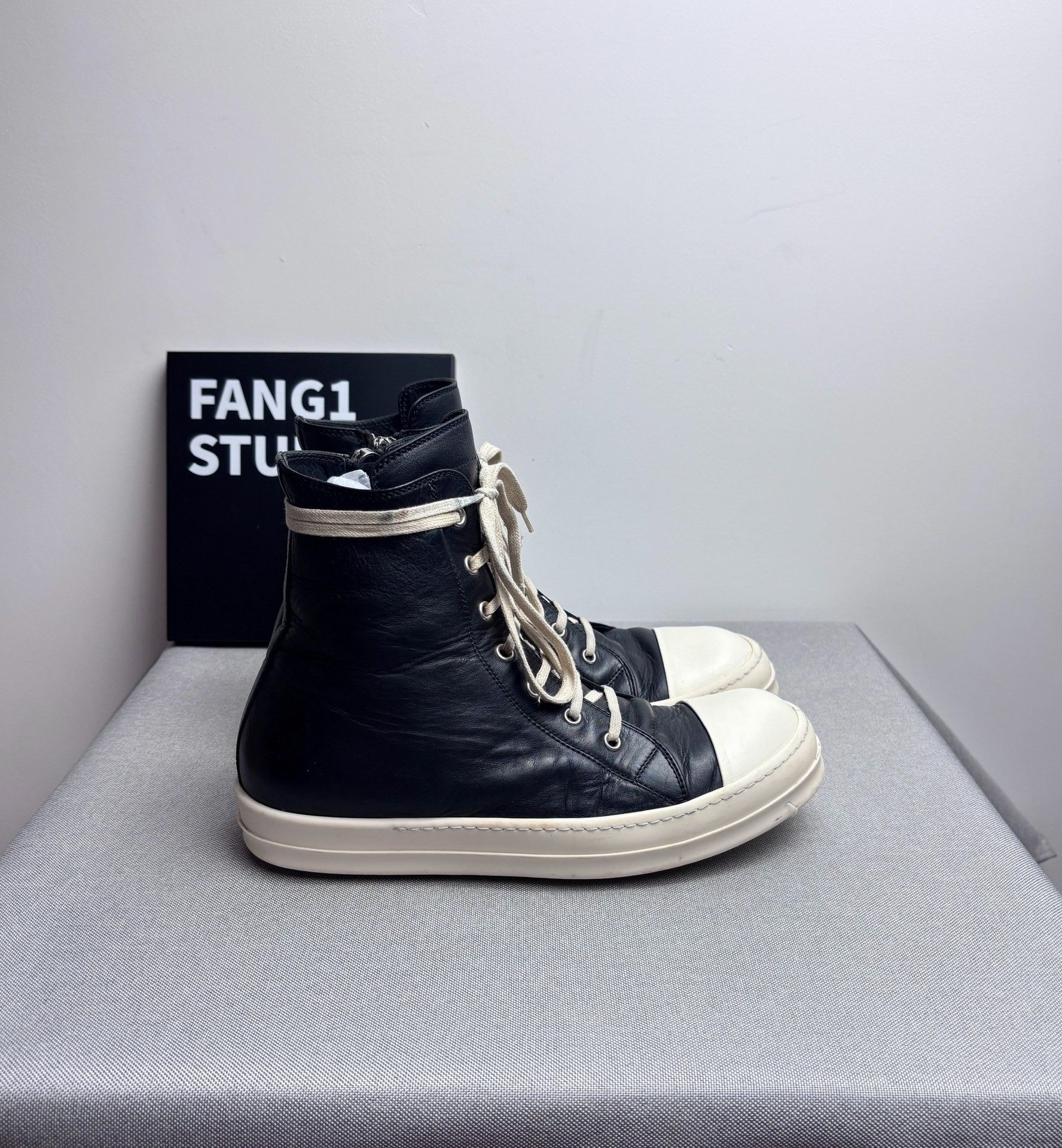 Rick Owens Rick Owens Leather Hitop Sneakers 9 Men Size US 9 / EU 42 - 3 Thumbnail