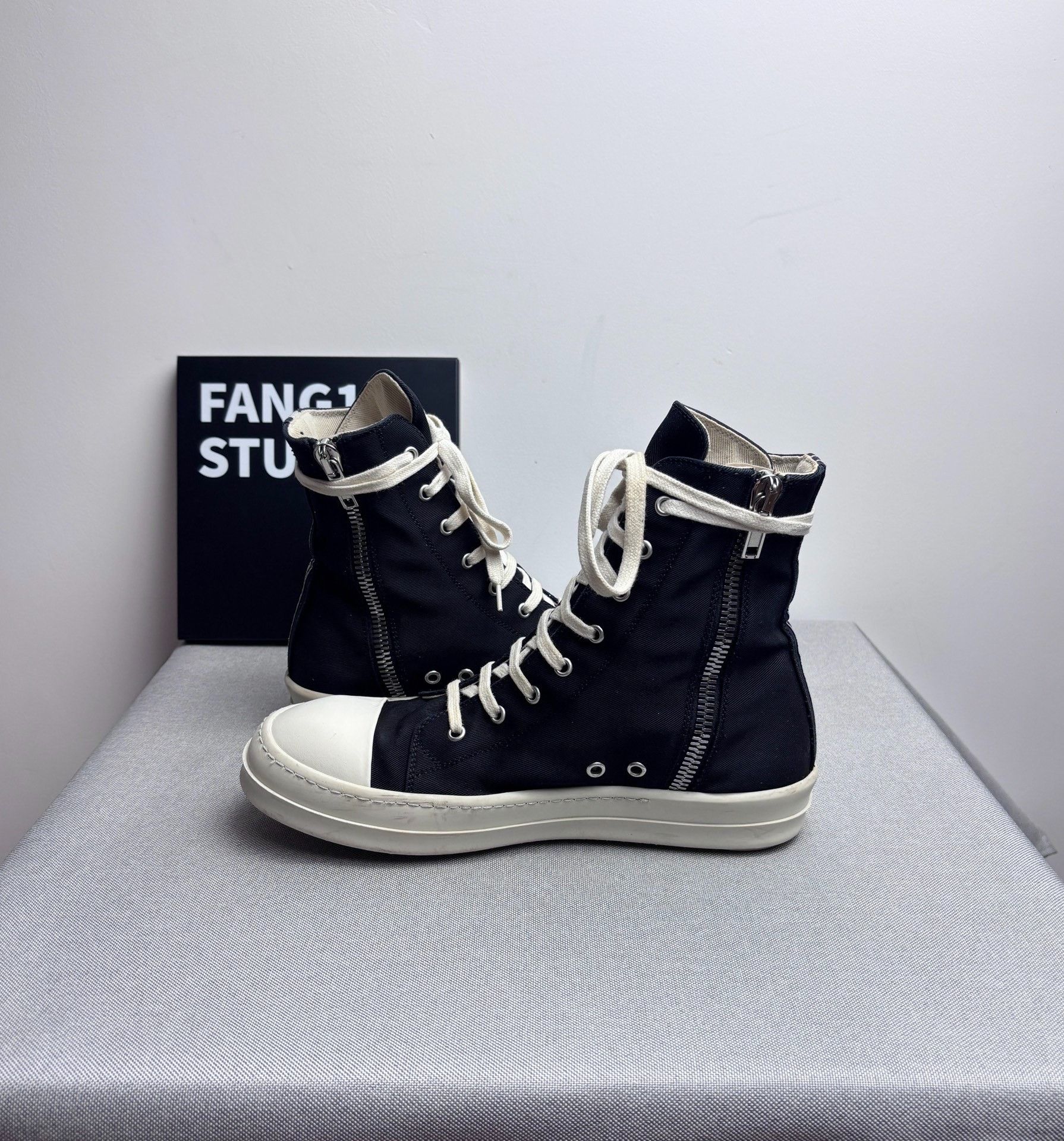 Rick Owens Rick Owens Hitop Sneakers 9 Men Size US 9 / EU 42 - 6 Thumbnail