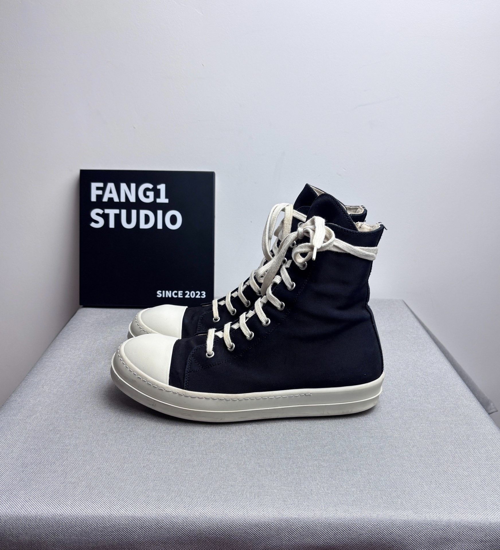 Rick Owens Rick Owens Hitop Sneakers 9 Men Size US 9 / EU 42 - 4 Thumbnail