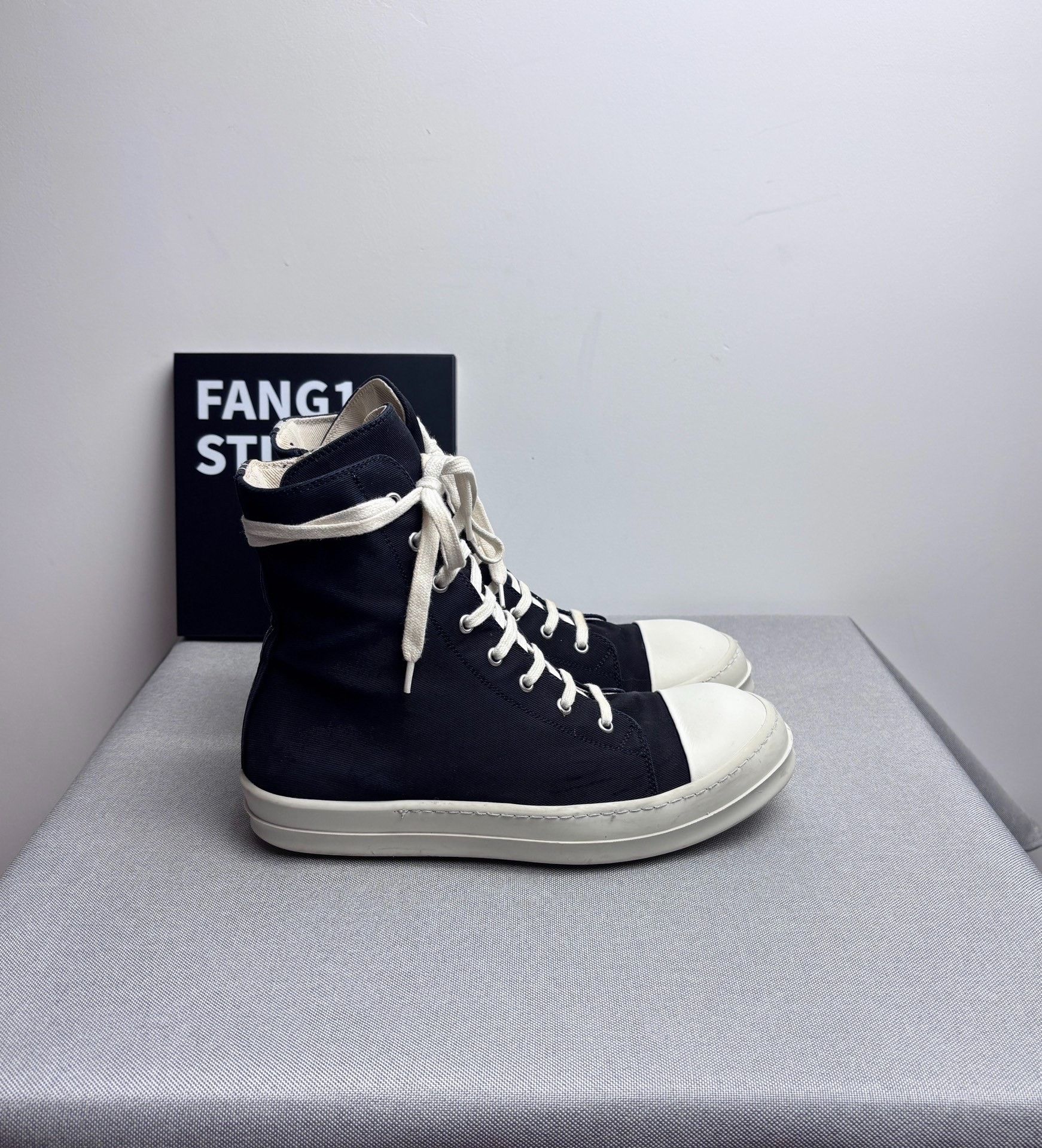 Rick Owens Rick Owens Hitop Sneakers 9 Men Size US 9 / EU 42 - 3 Thumbnail