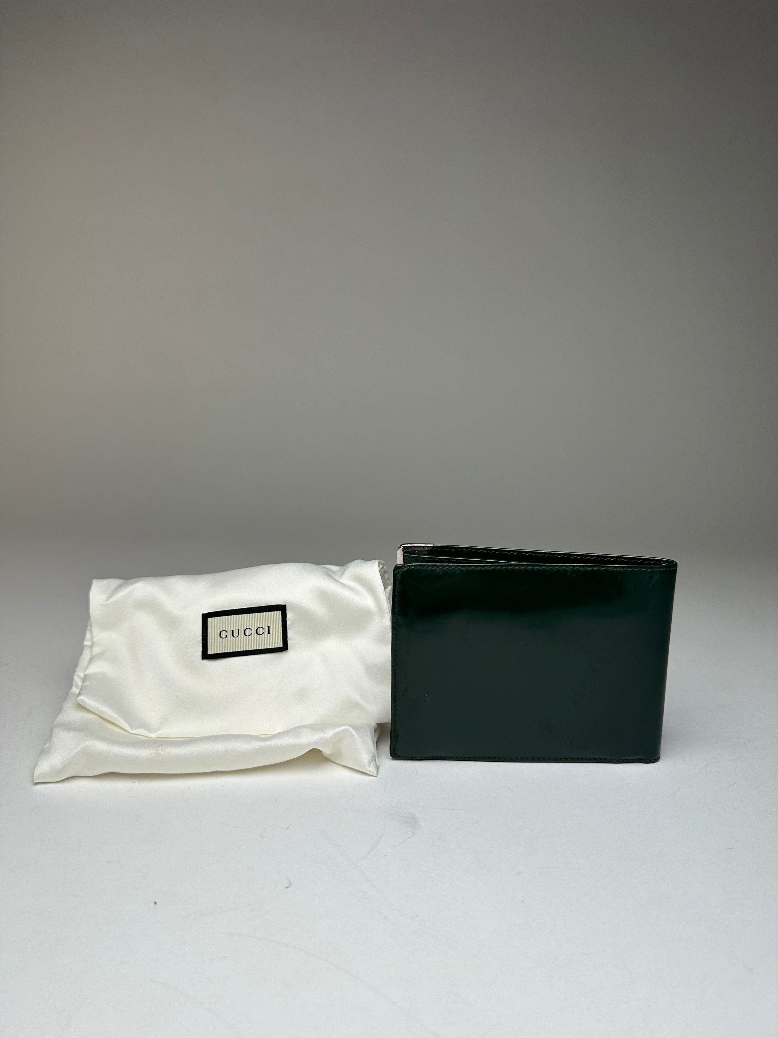 Gucci Vintage Flapable Patent Leather Wallet Green Size ONE SIZE - 3 Thumbnail