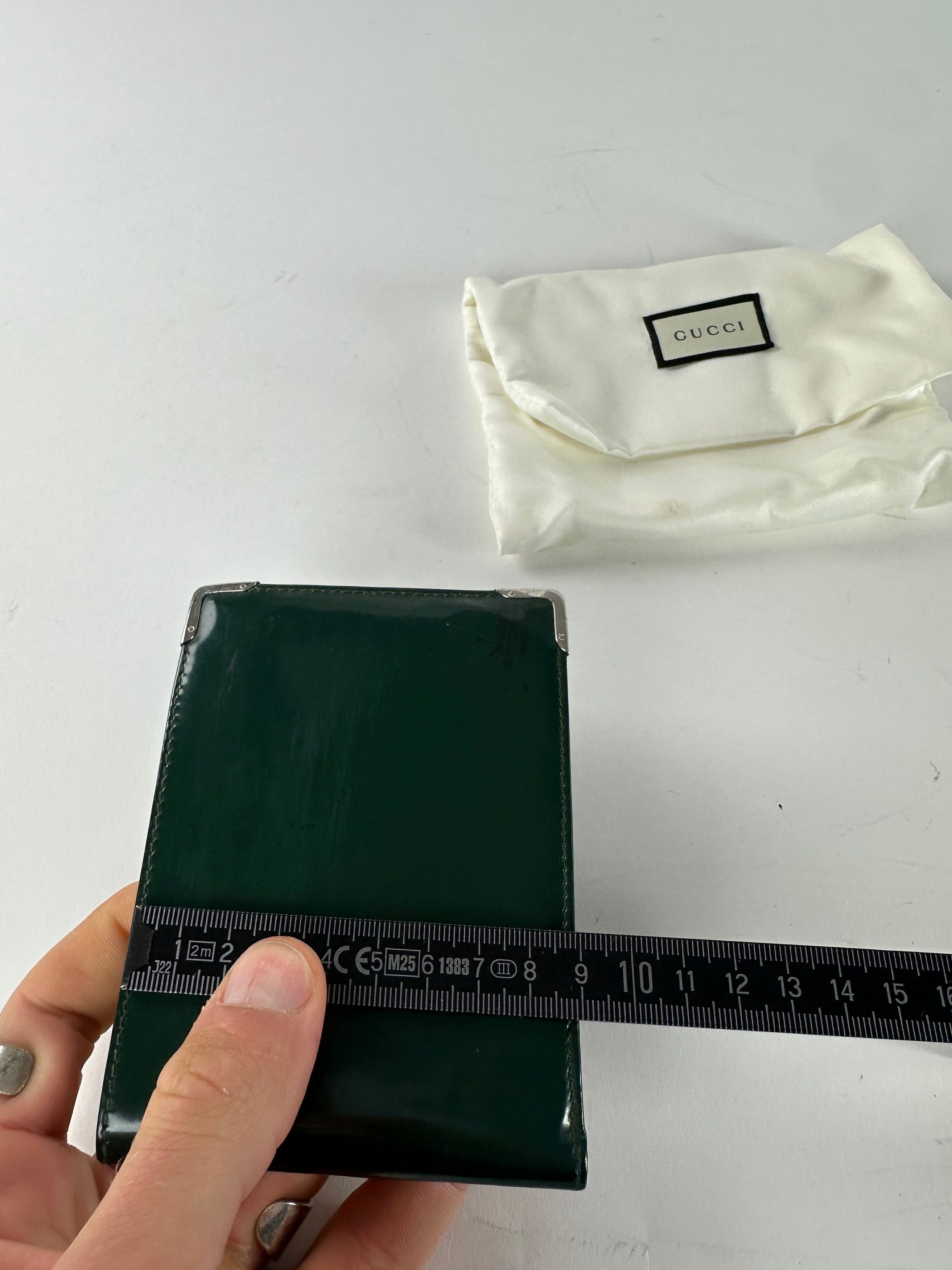 Gucci Vintage Flapable Patent Leather Wallet Green Size ONE SIZE - 9 Thumbnail
