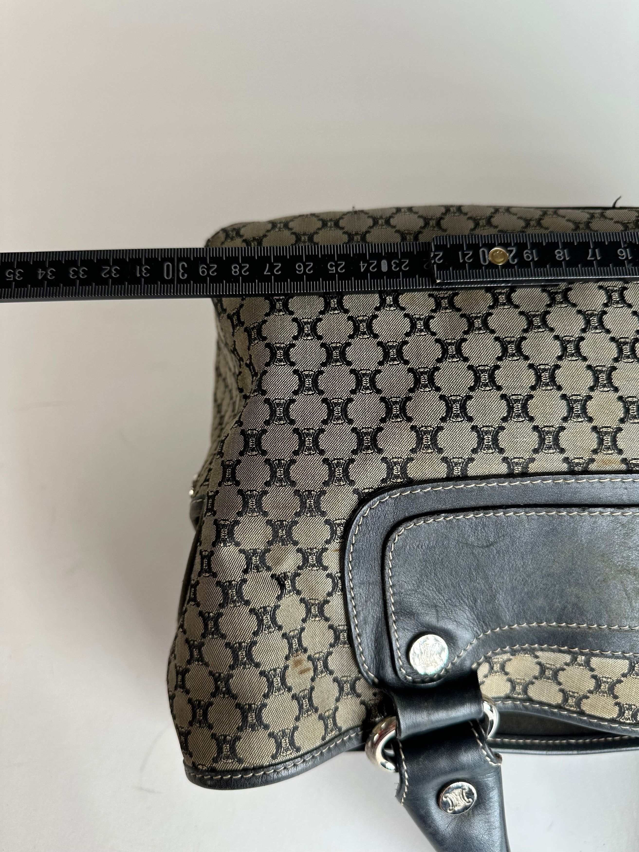 Celine Vintage Triomphe Monogram Boogie Handbag Grey Black Size ONE SIZE - 13 Thumbnail