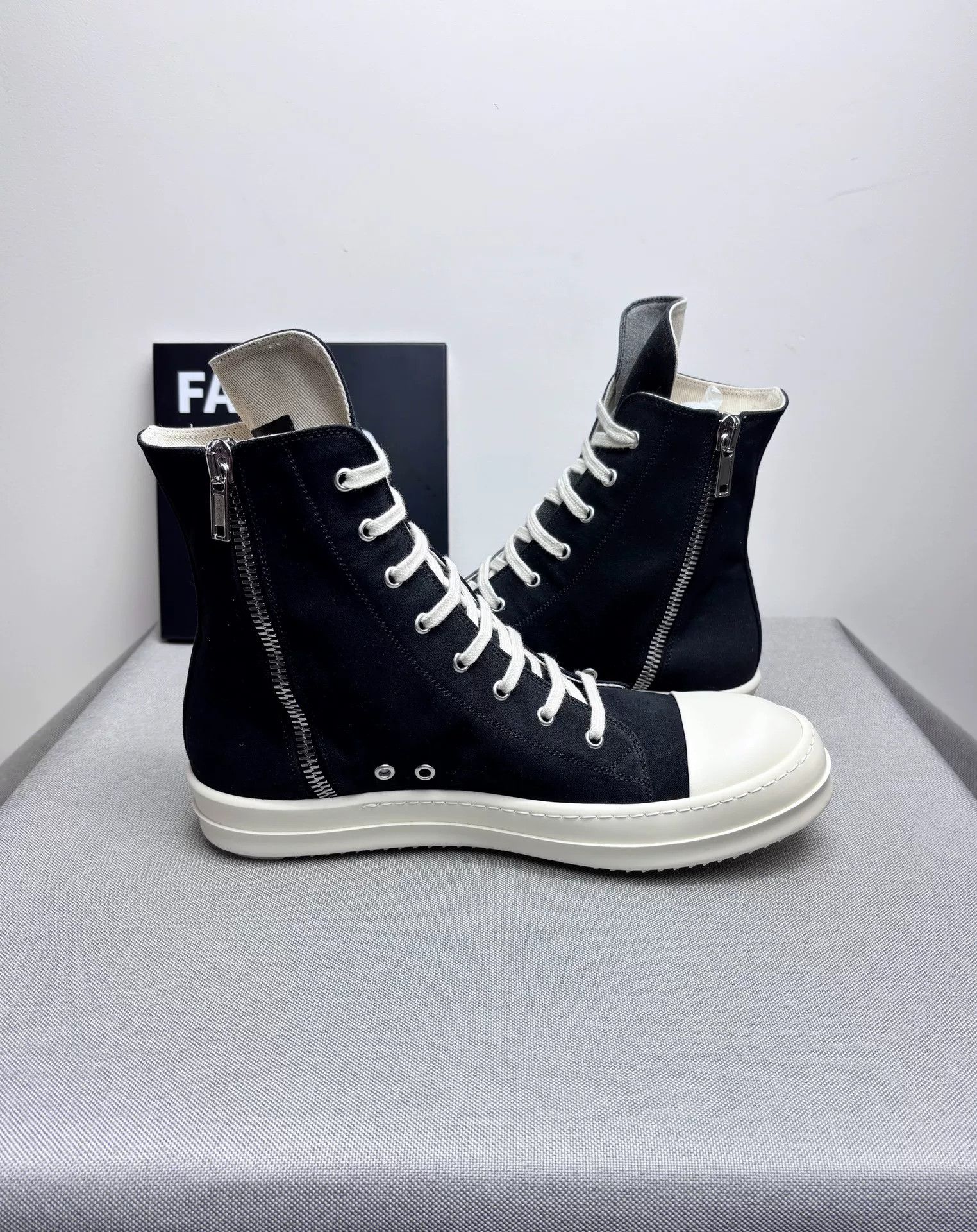 Rick Owens Rick Owens Multi Hitop Sneakers 10.5 Men Size US 10.5 / EU 43-44 - 5 Thumbnail