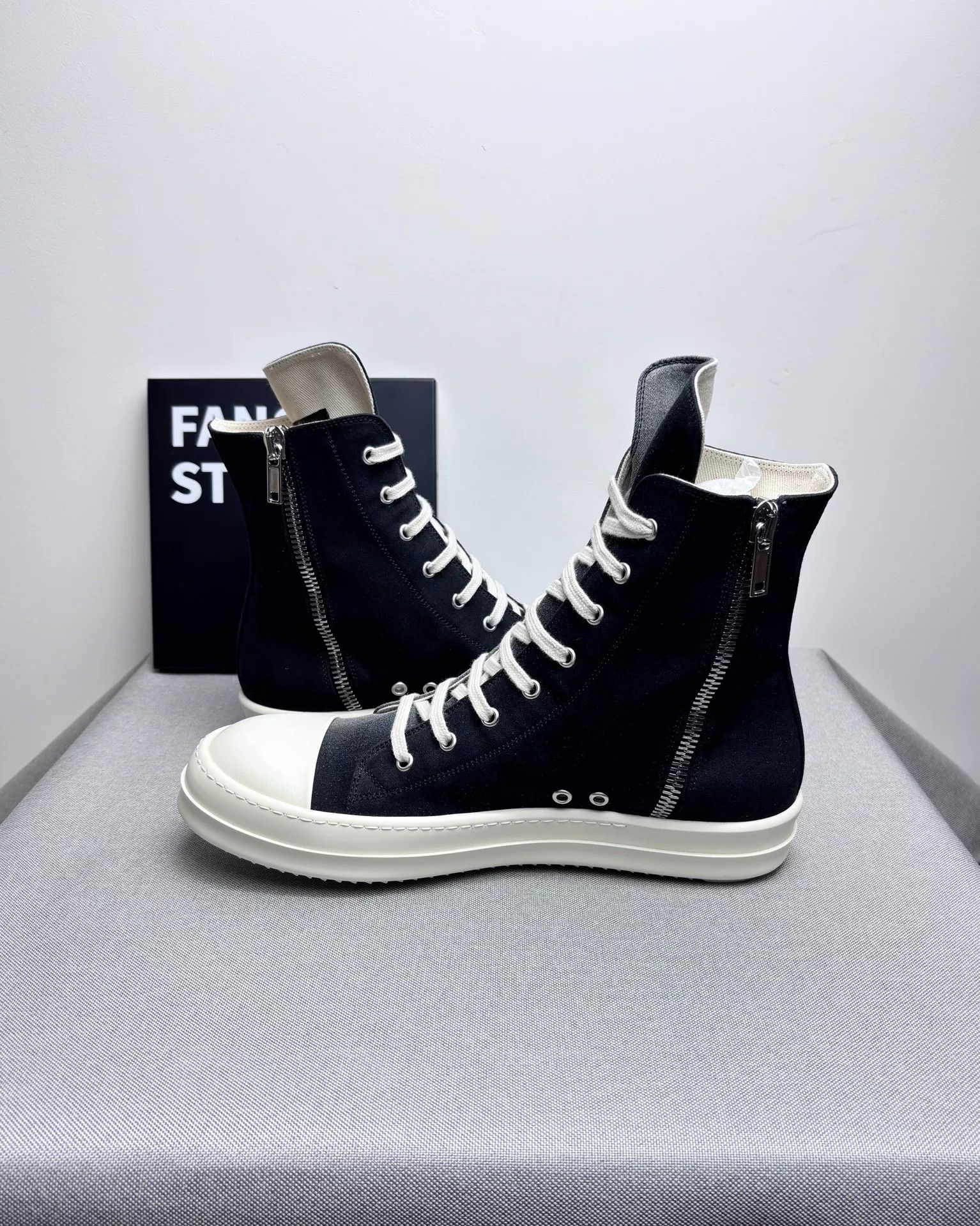 Rick Owens Rick Owens Multi Hitop Sneakers 10.5 Men Size US 10.5 / EU 43-44 - 6 Thumbnail