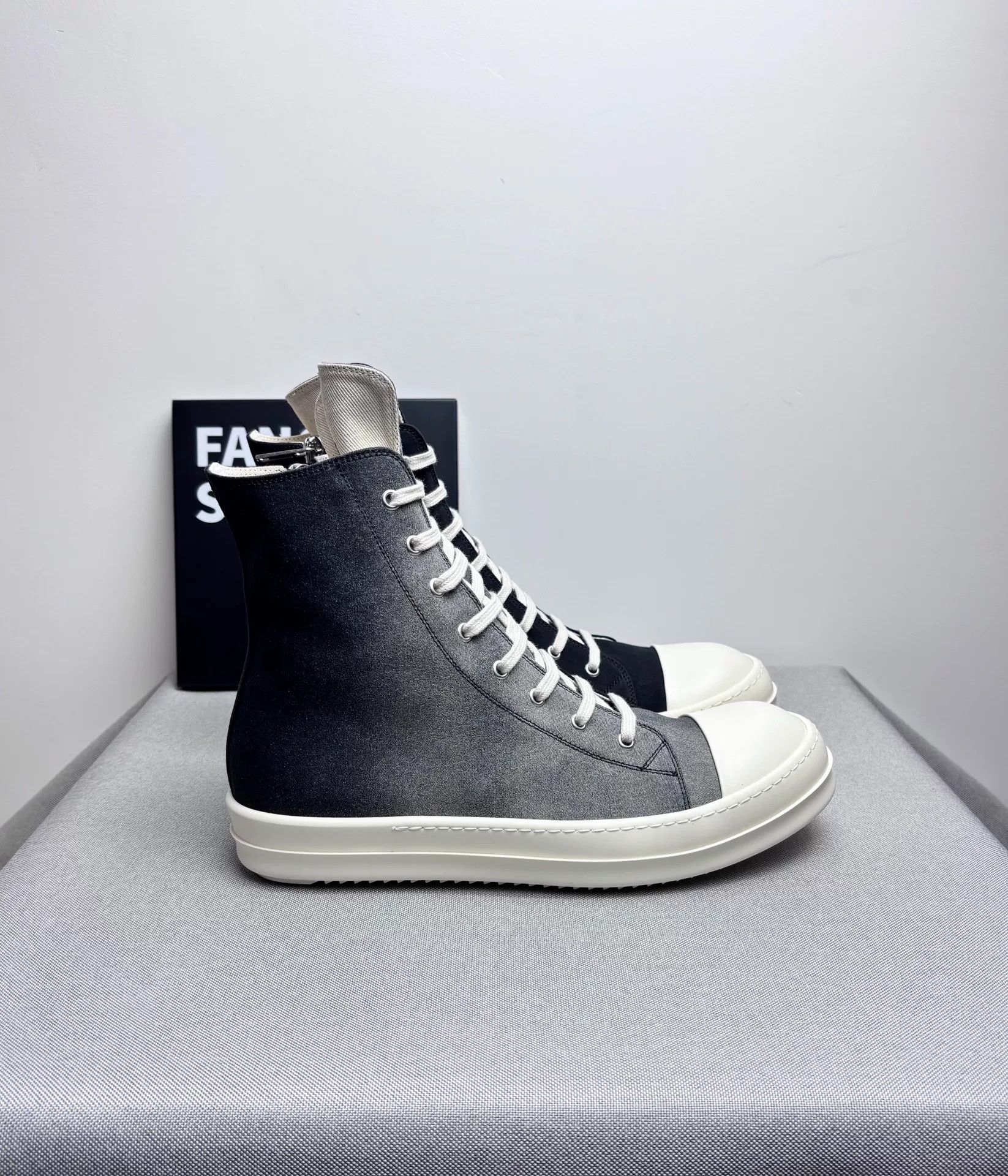 Rick Owens Rick Owens Multi Hitop Sneakers 10.5 Men Size US 10.5 / EU 43-44 - 3 Thumbnail