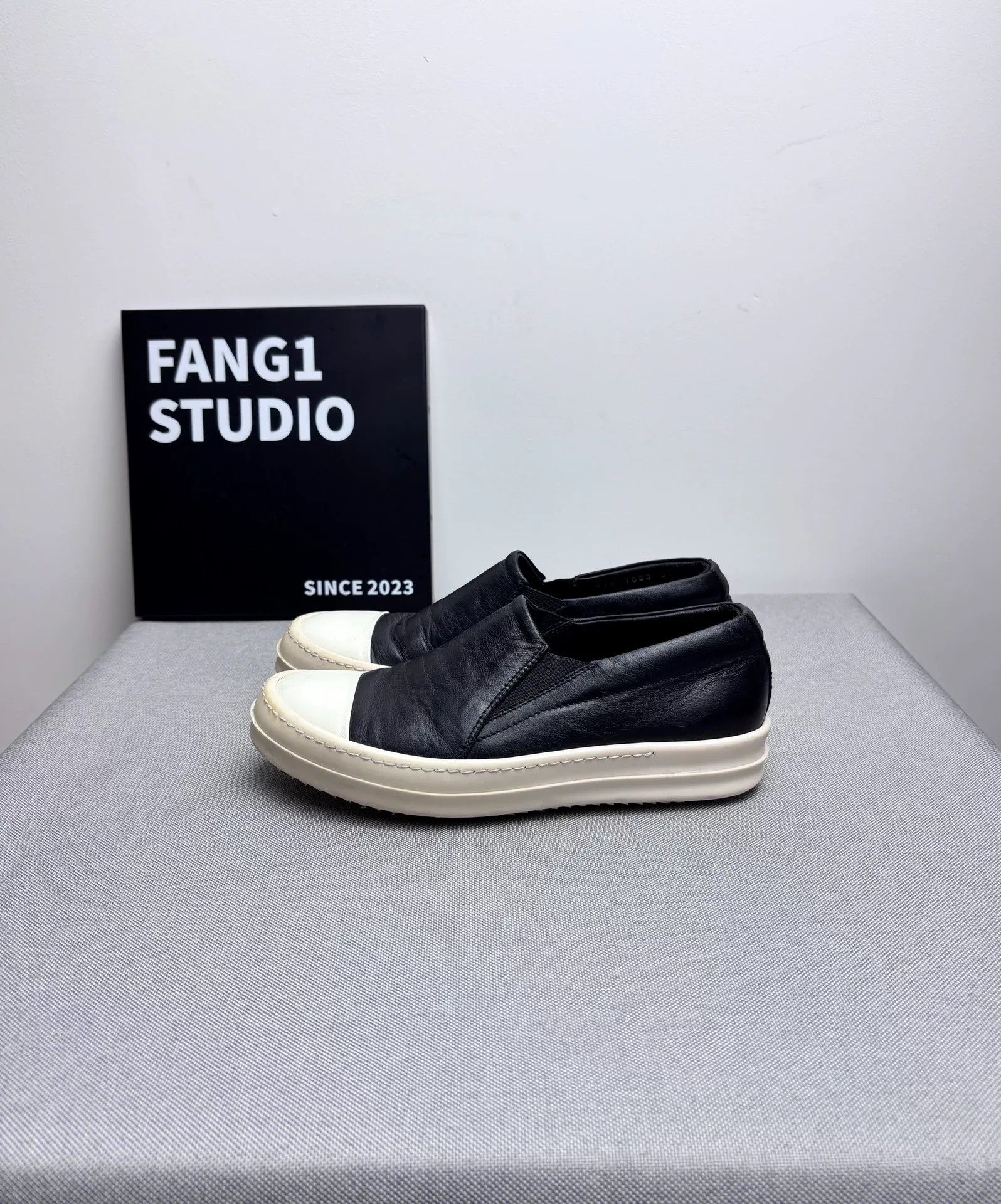Rick Owens Rick Owens Leather Lowtop Sneakers us_5 Women Size US 5 / IT 35 - 4 Thumbnail