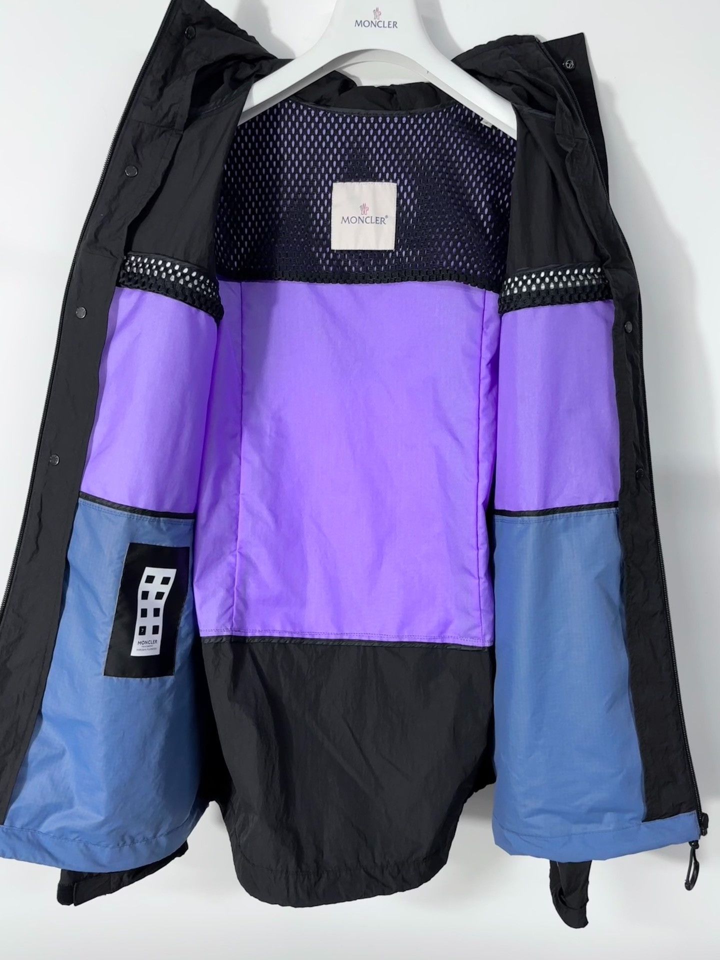 Moncler Moncler Light Jacket m Men Size US M / EU 48-50 / 2 - 7 Thumbnail