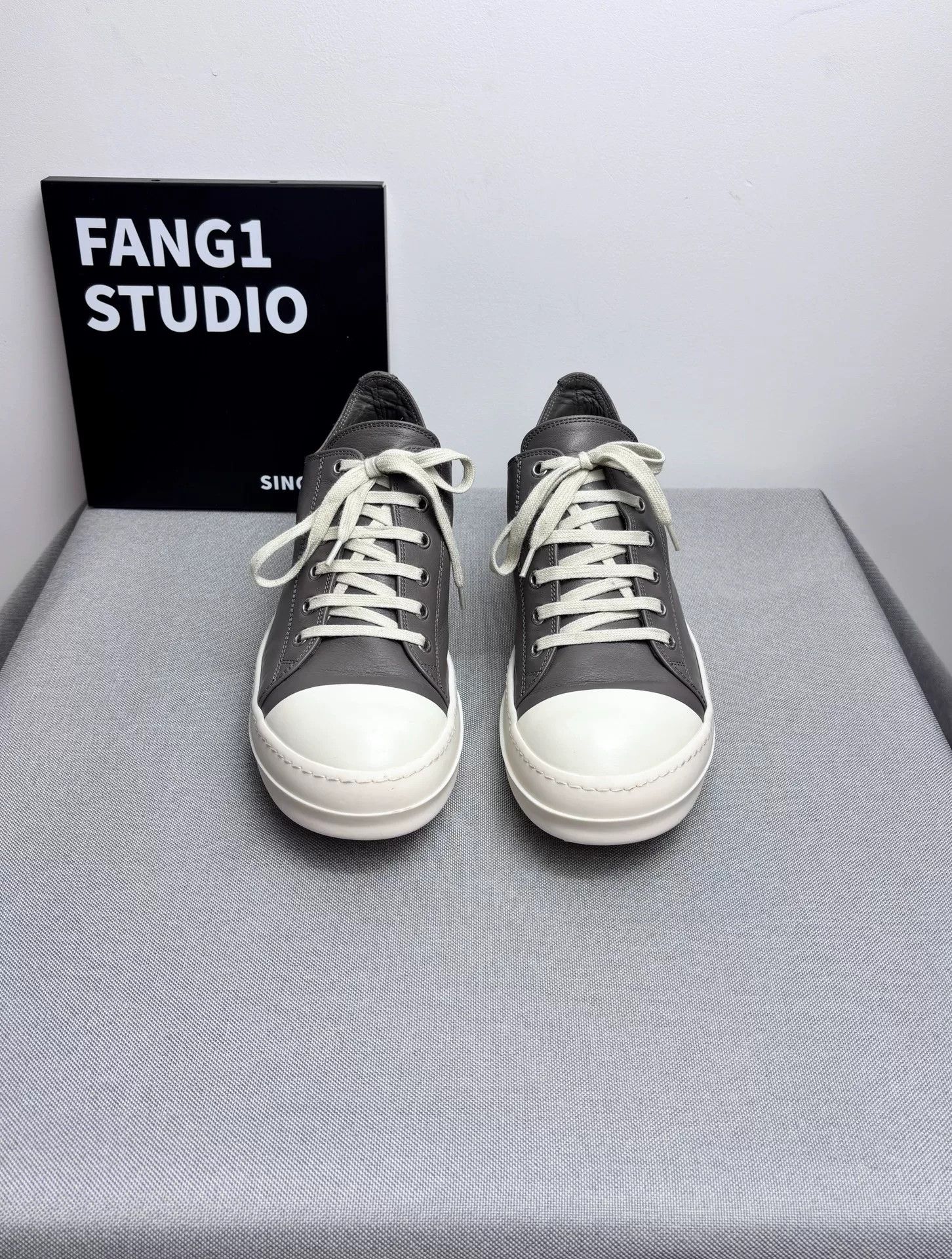 Rick Owens Rick Owens Leather Gray Lowtop Sneakers 7.5 Men Size US 7.5 / EU 40-41 - 2 Thumbnail