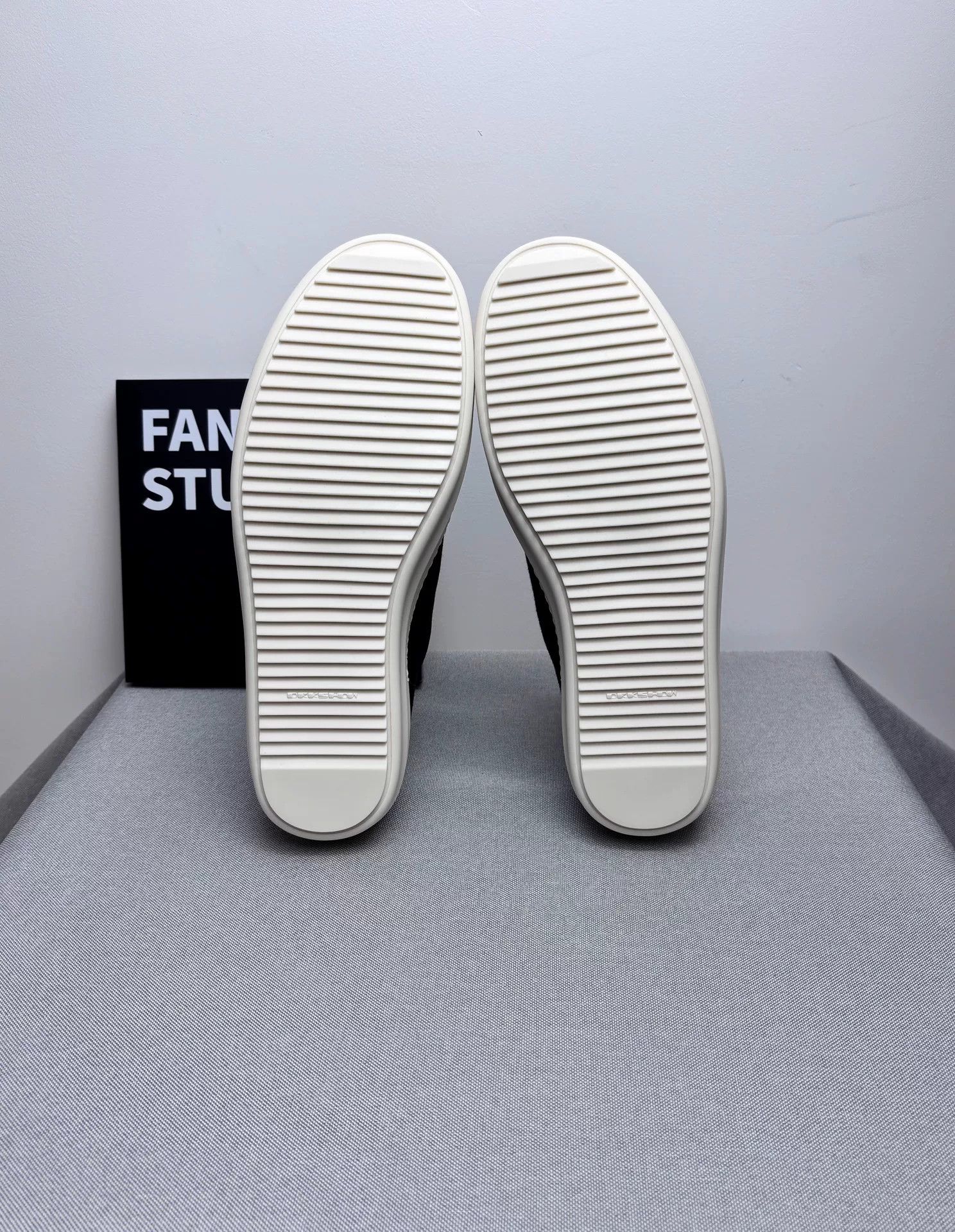 Rick Owens Rick Owens Black Lowtop Sneakers 10.5 Men Size US 10.5 / EU 43-44 - 8 Thumbnail