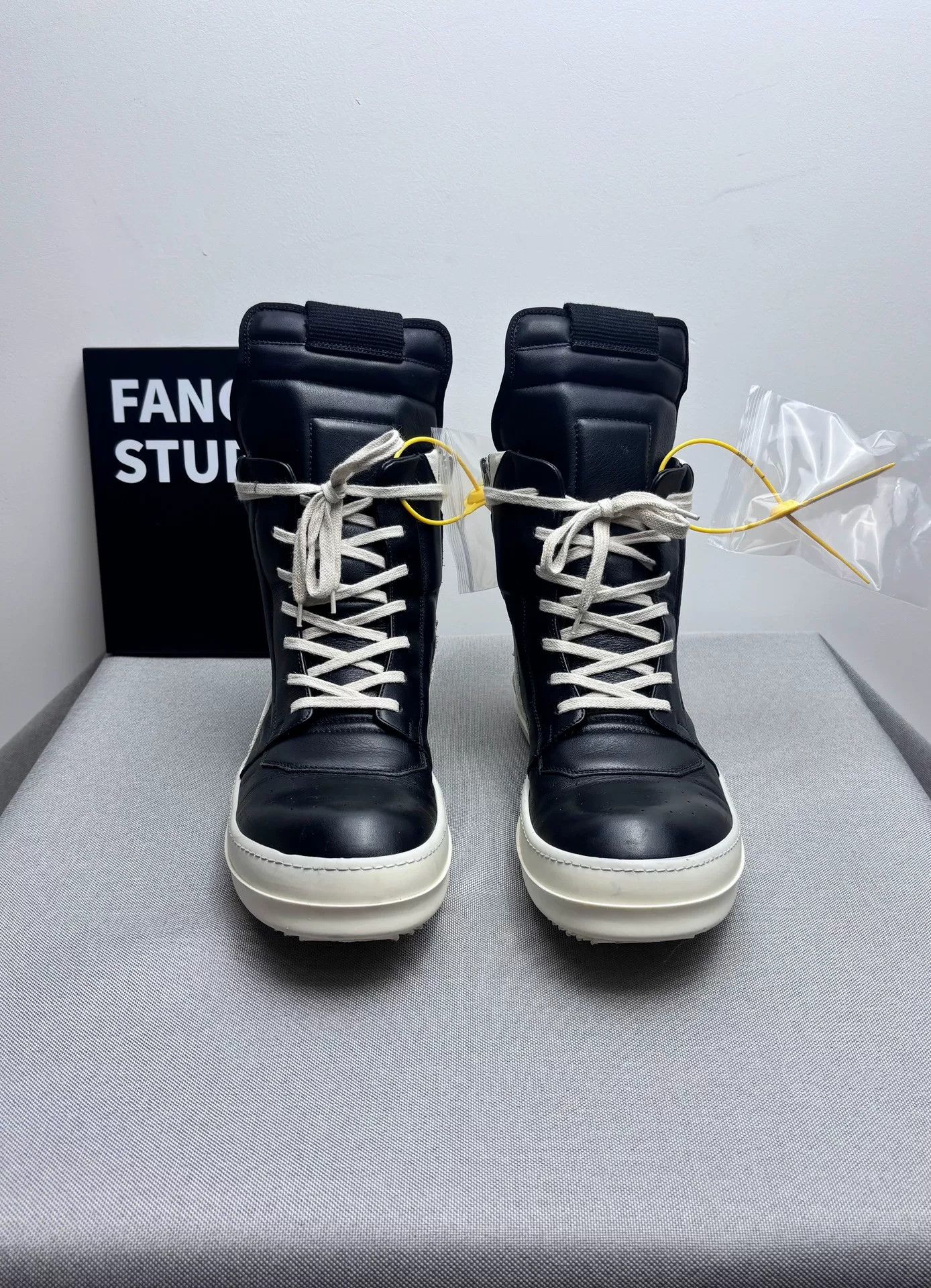 Rick Owens Rick Owens Leather Black Hitop Sneakers 8.5 Men Size US 8.5 / EU 41-42 - 2 Thumbnail