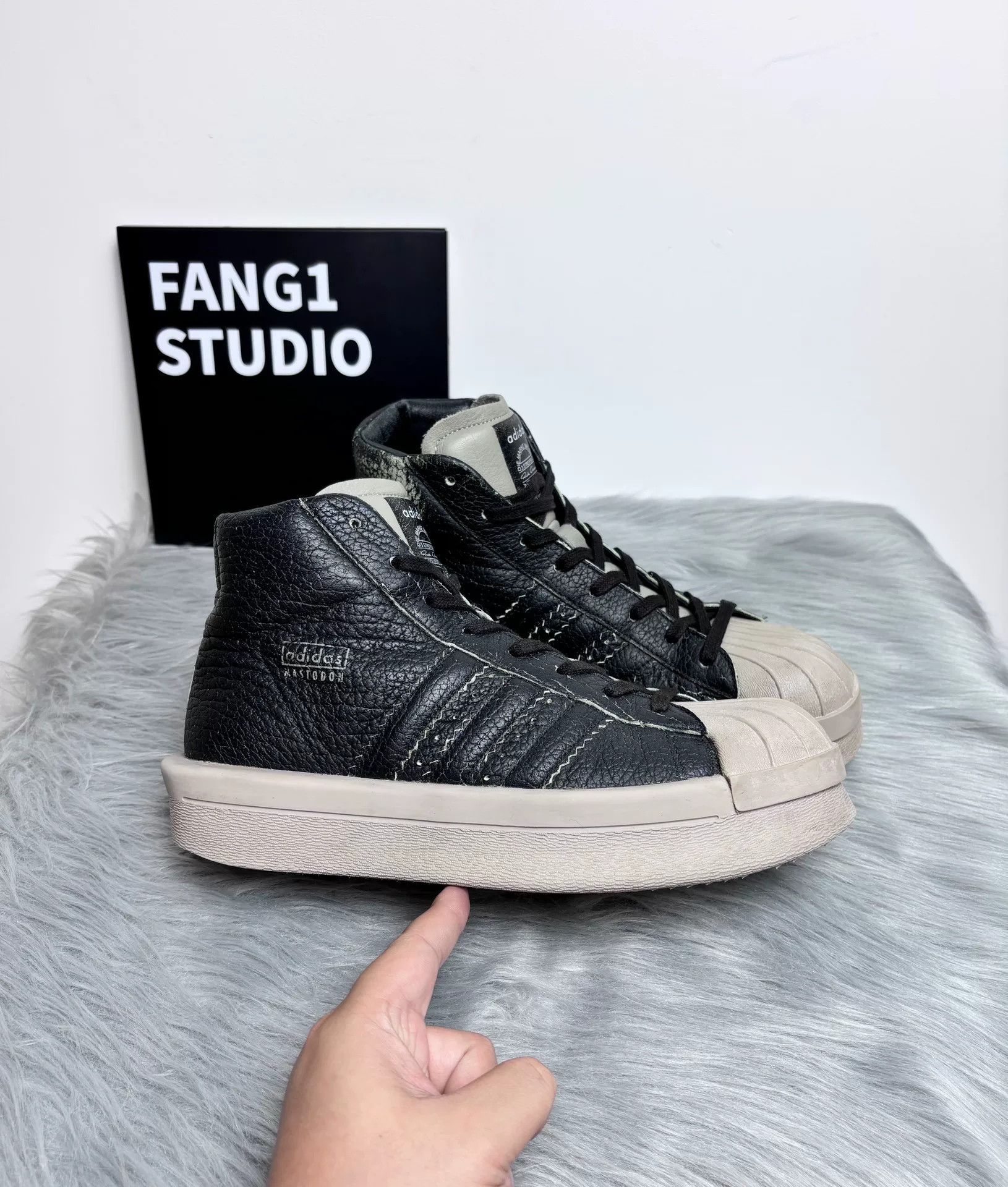 Rick Owens Rick Owens Leather Black Hitop Sneakers 9 Men Size US 9 / EU 42 - 3 Thumbnail