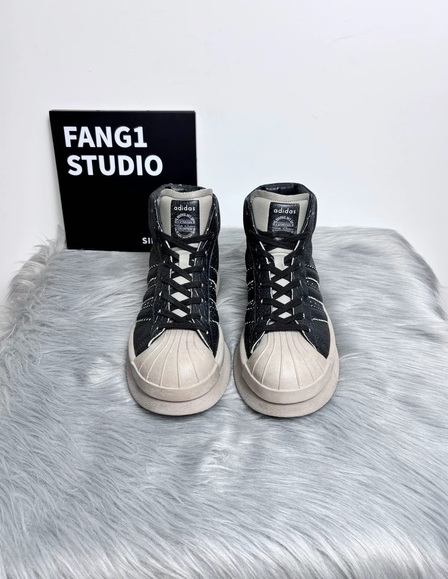 Rick Owens Rick Owens Leather Black Hitop Sneakers 9 Men Size US 9 / EU 42 - 2 Thumbnail