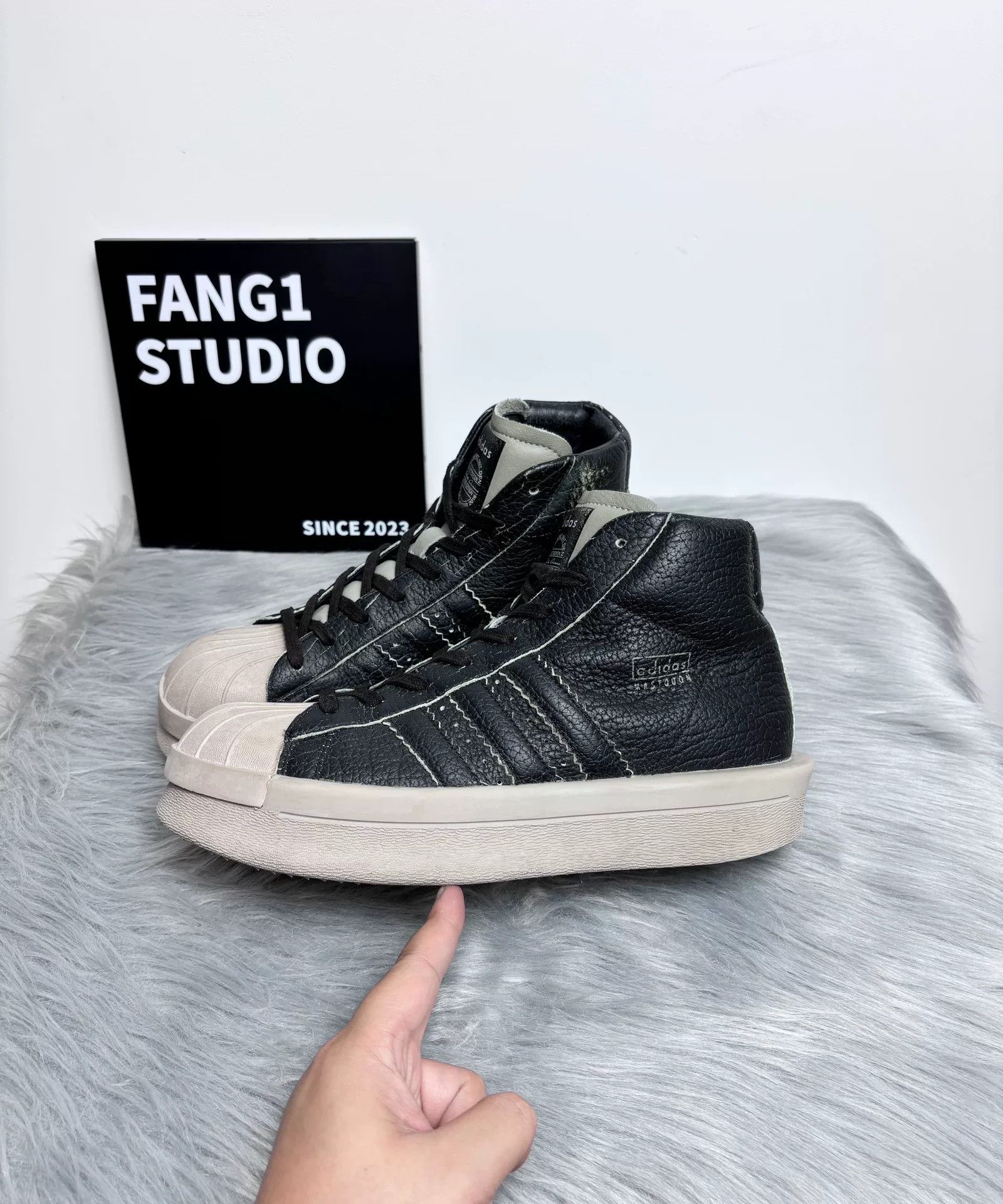 Rick Owens Rick Owens Leather Black Hitop Sneakers 9 Men Size US 9 / EU 42 - 4 Thumbnail