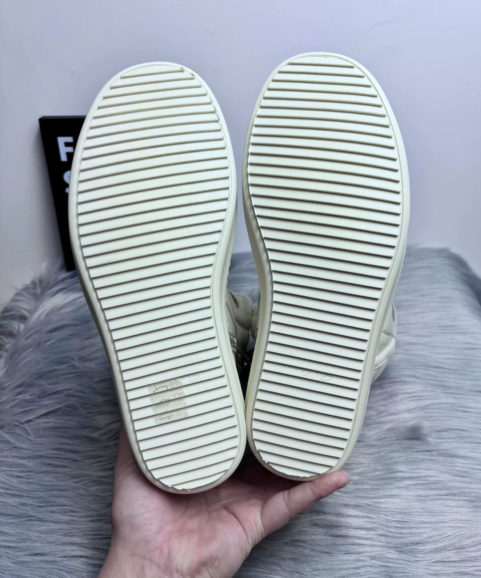 Rick Owens Rick Owens Leather White Hitop Sneakers 8.5 Men Size US 8.5 / EU 41-42 - 8 Thumbnail