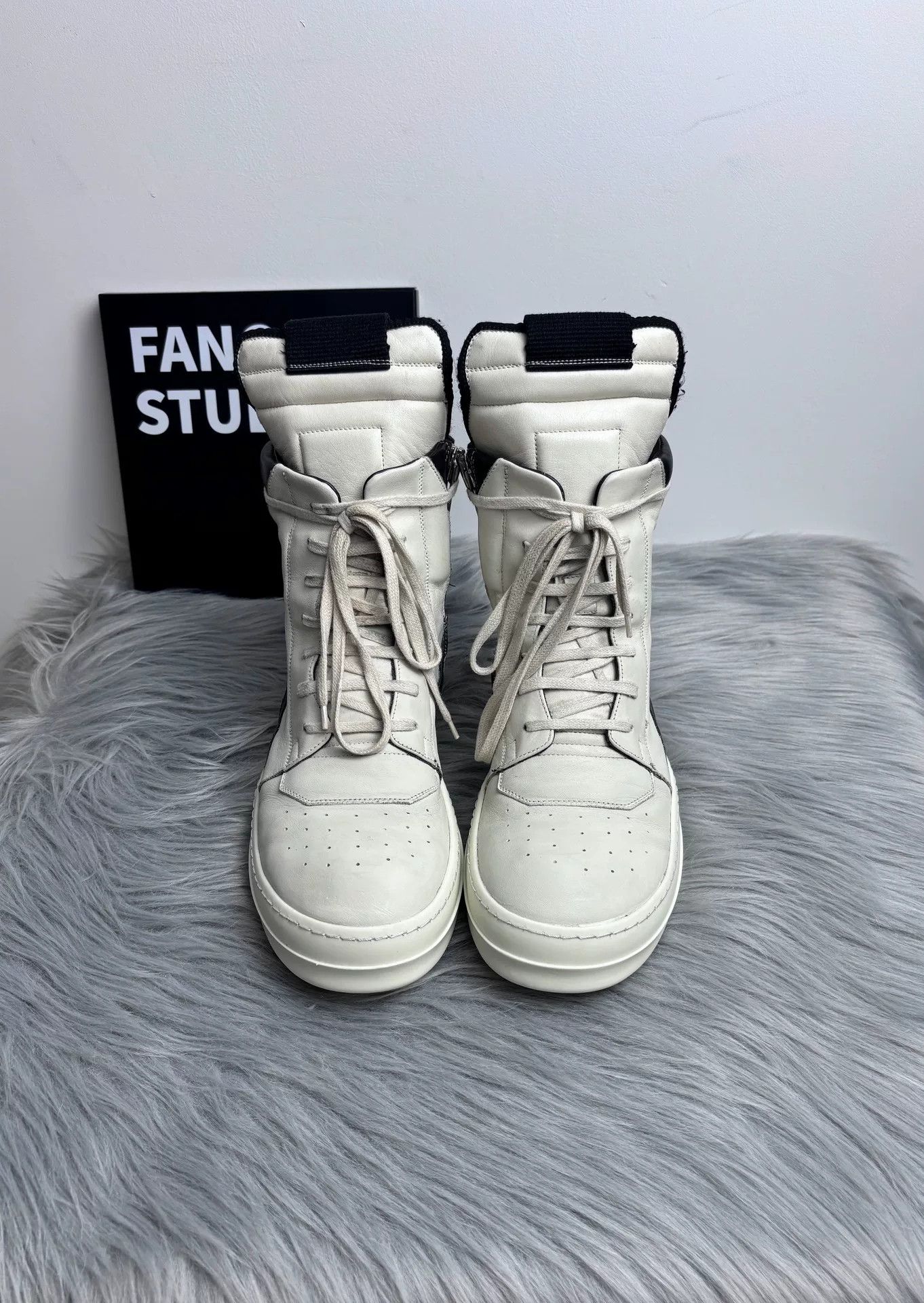 Rick Owens Rick Owens Leather White Hitop Sneakers 7.5 Men Size US 7.5 / EU 40-41 - 2 Thumbnail