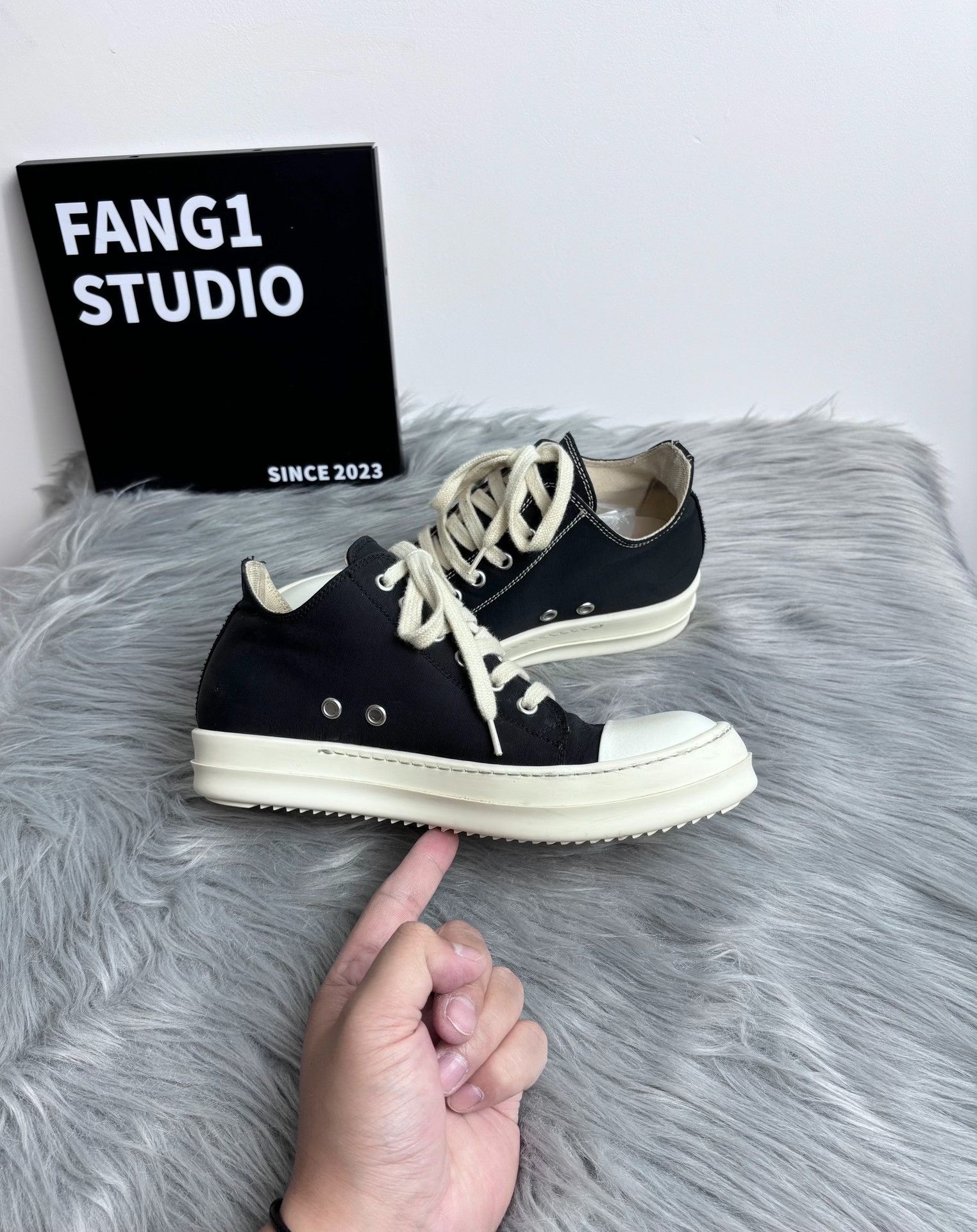 Rick Owens Rick Owens Multi Lowtop Sneakers us_6 Women Size US 6 / IT 36 - 5 Thumbnail