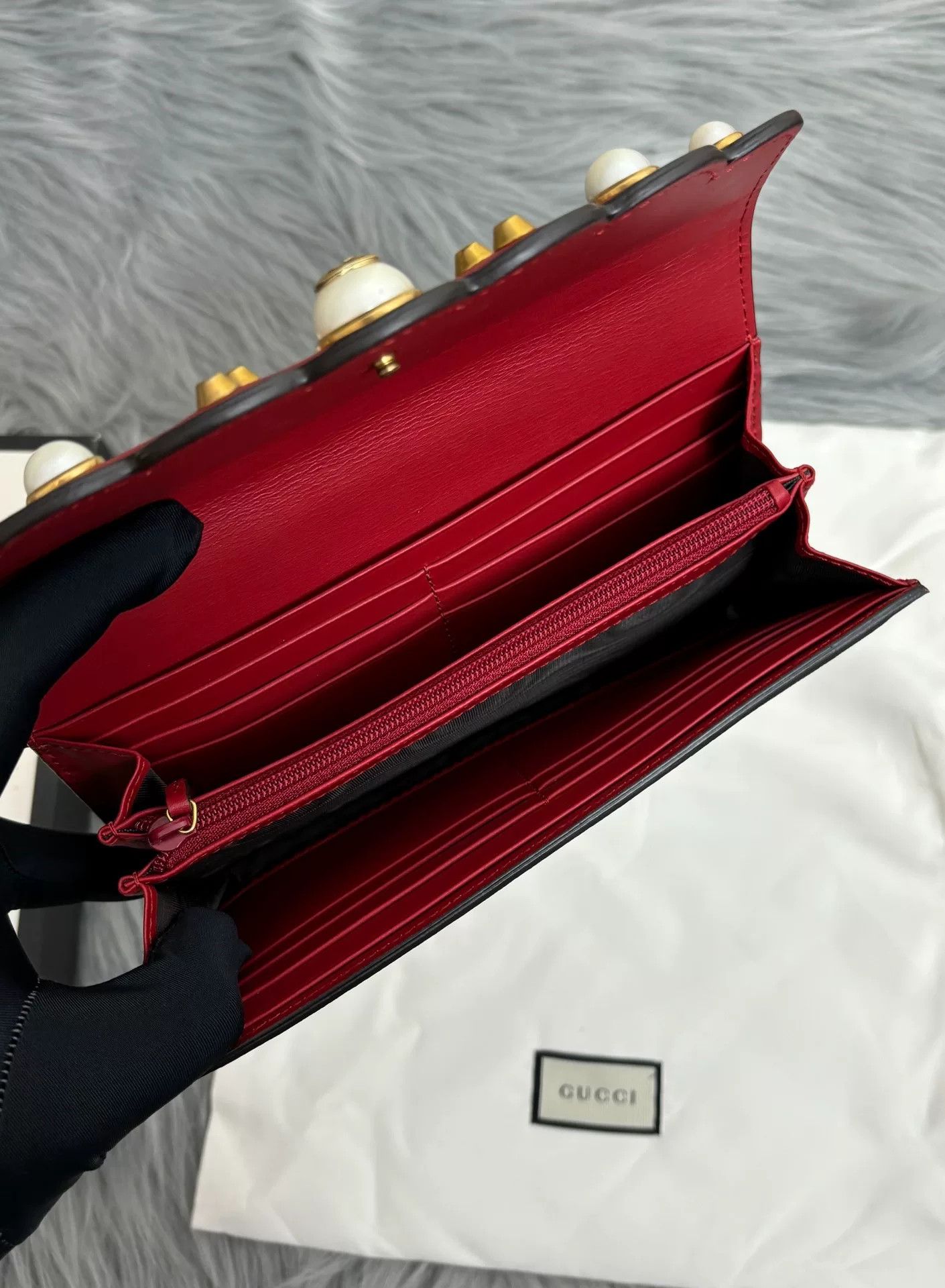 Gucci Gucci Retro Long Red Item one size Men Size ONE SIZE - 7 Thumbnail