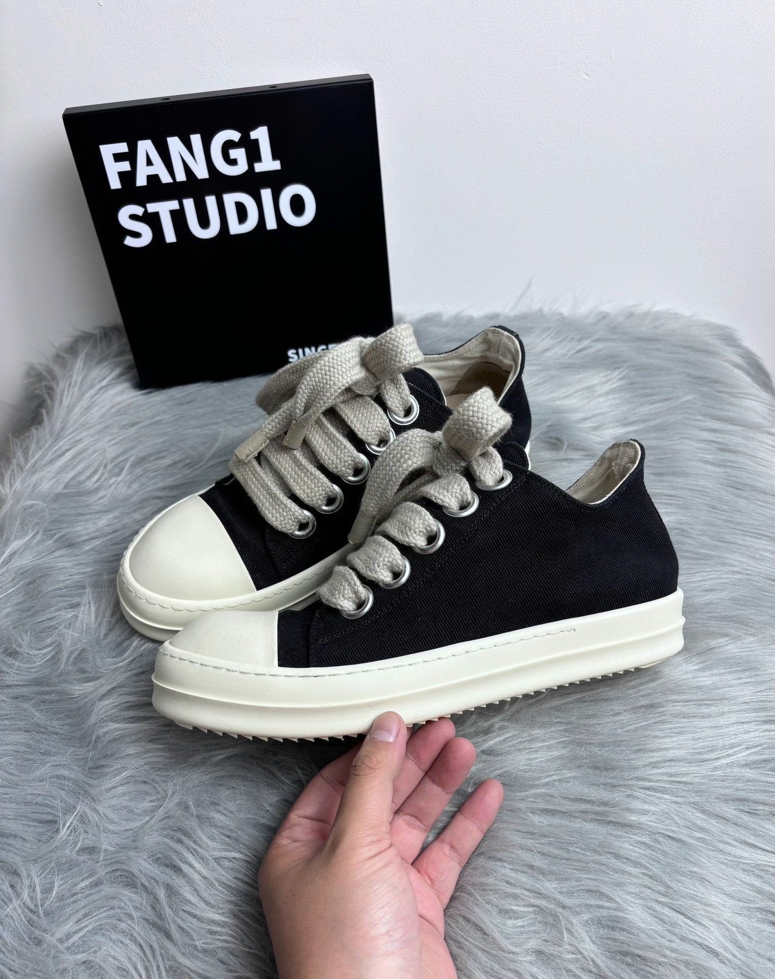 Rick Owens Rick Owens Lowtop Sneakers 8.5 Men Size US 8.5 / EU 41-42 - 4 Thumbnail