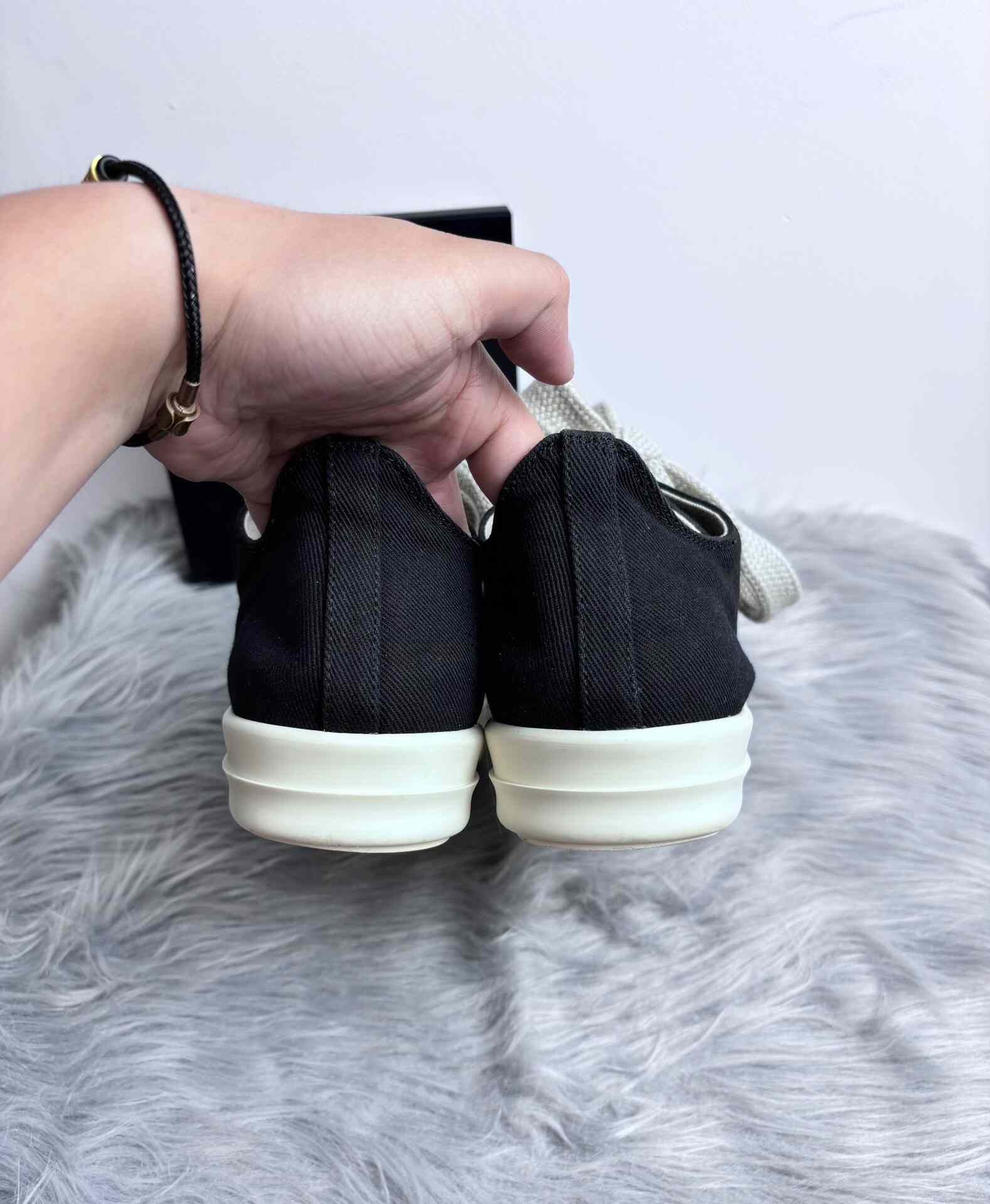 Rick Owens Rick Owens Lowtop Sneakers 8.5 Men Size US 8.5 / EU 41-42 - 7 Thumbnail